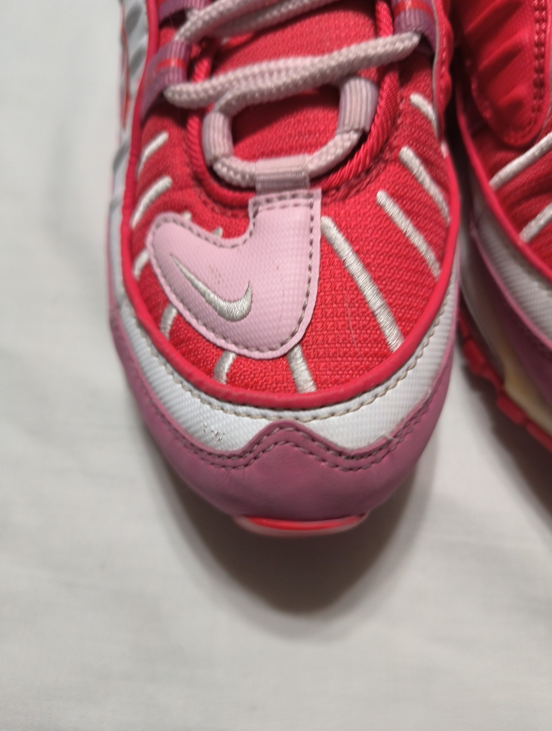 Nike Air Max 98 Valentine’s Day Pink Red White CI3709-600 Women’s Size 7 See Pic