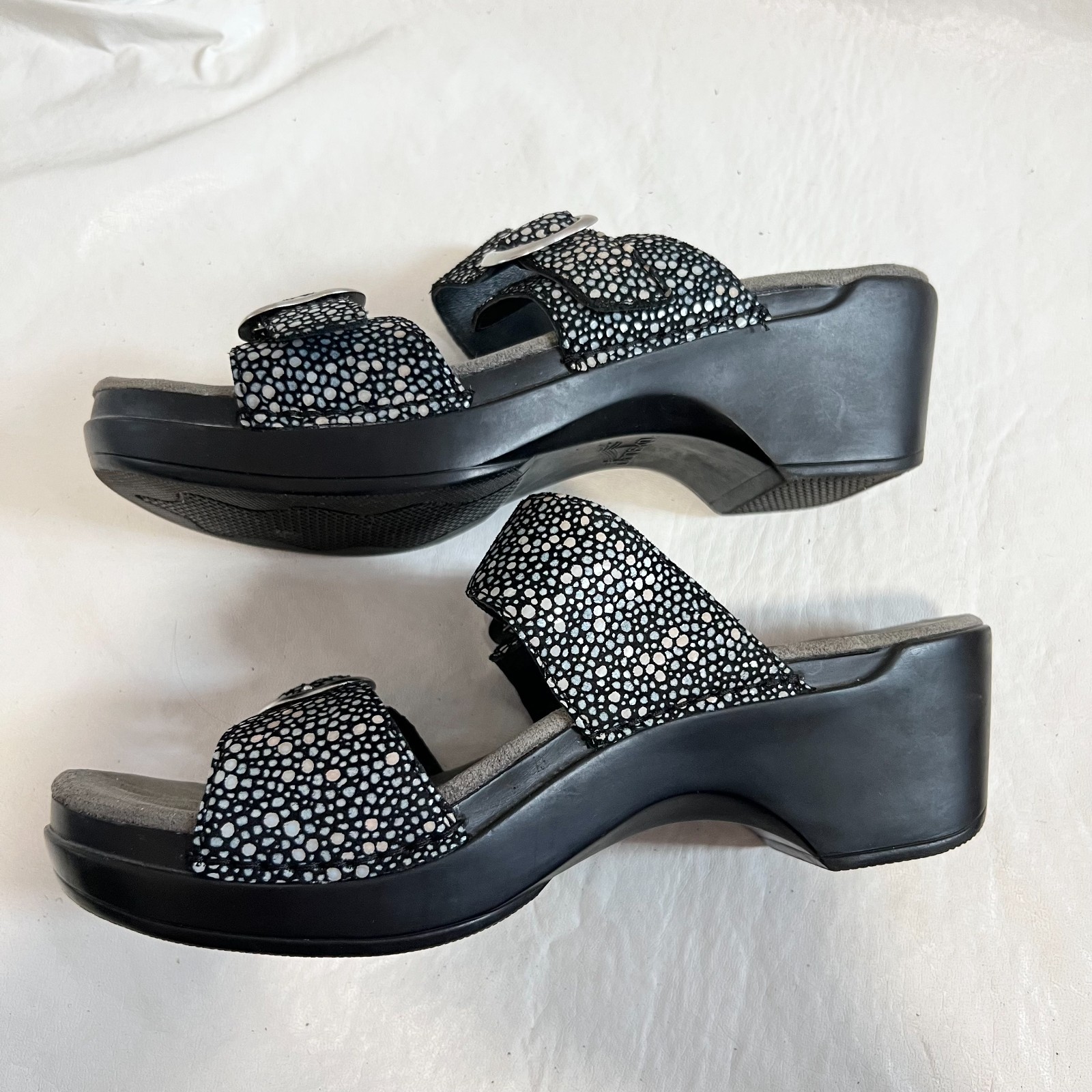 Dansko Sophie sandals black white pebble dot 39 8.5 9 two strap slide clog
