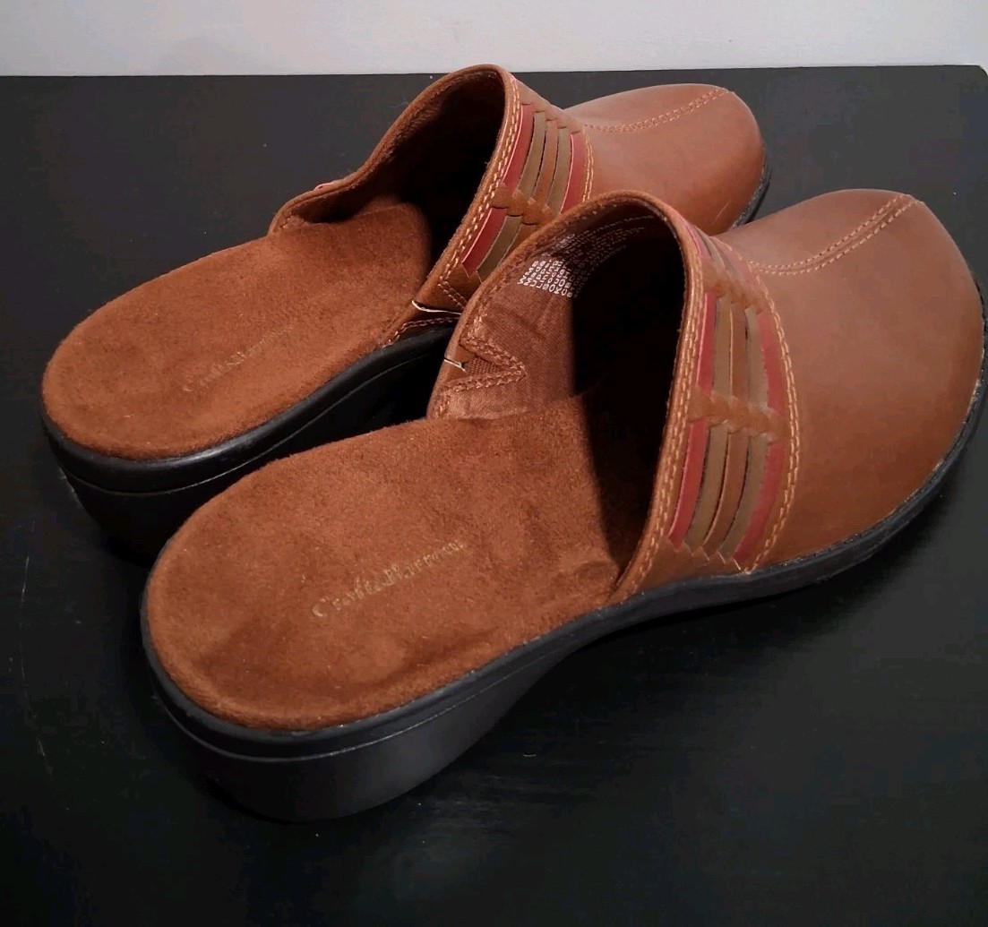 Women’s Croft & Barrow Real Leather/ Man Made Mule Clogs In Box US Size 8 GUC