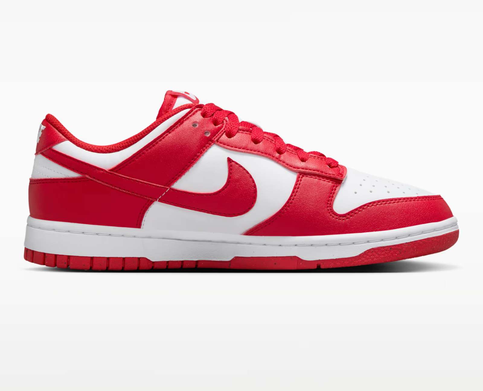 Nike Dunk Low Next Nature WHITE / UNIVERSITY RED Women’s Shoes