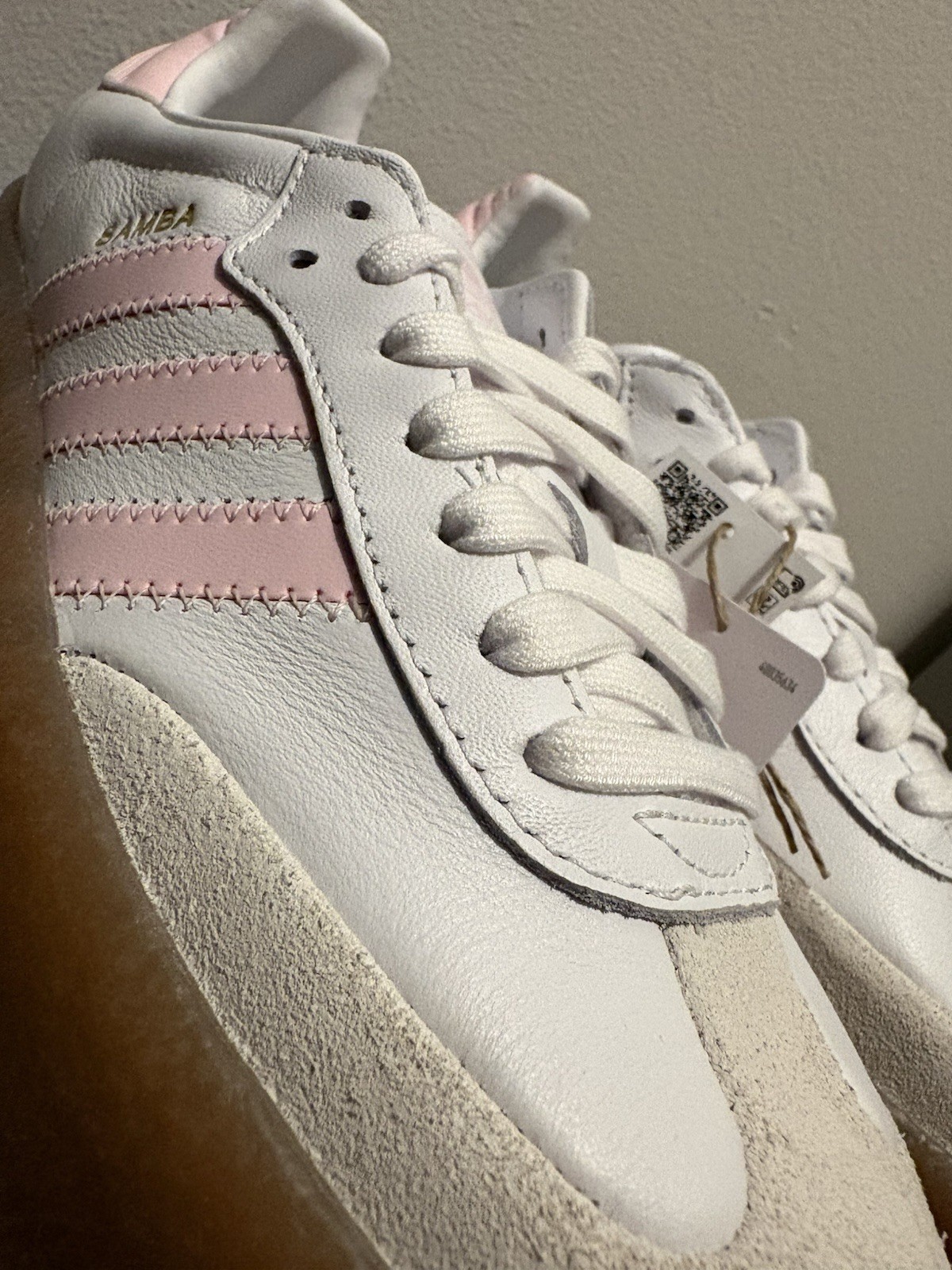 Adidas Sambae Size 7y / 8w White Pink Light Leather Gray Suede