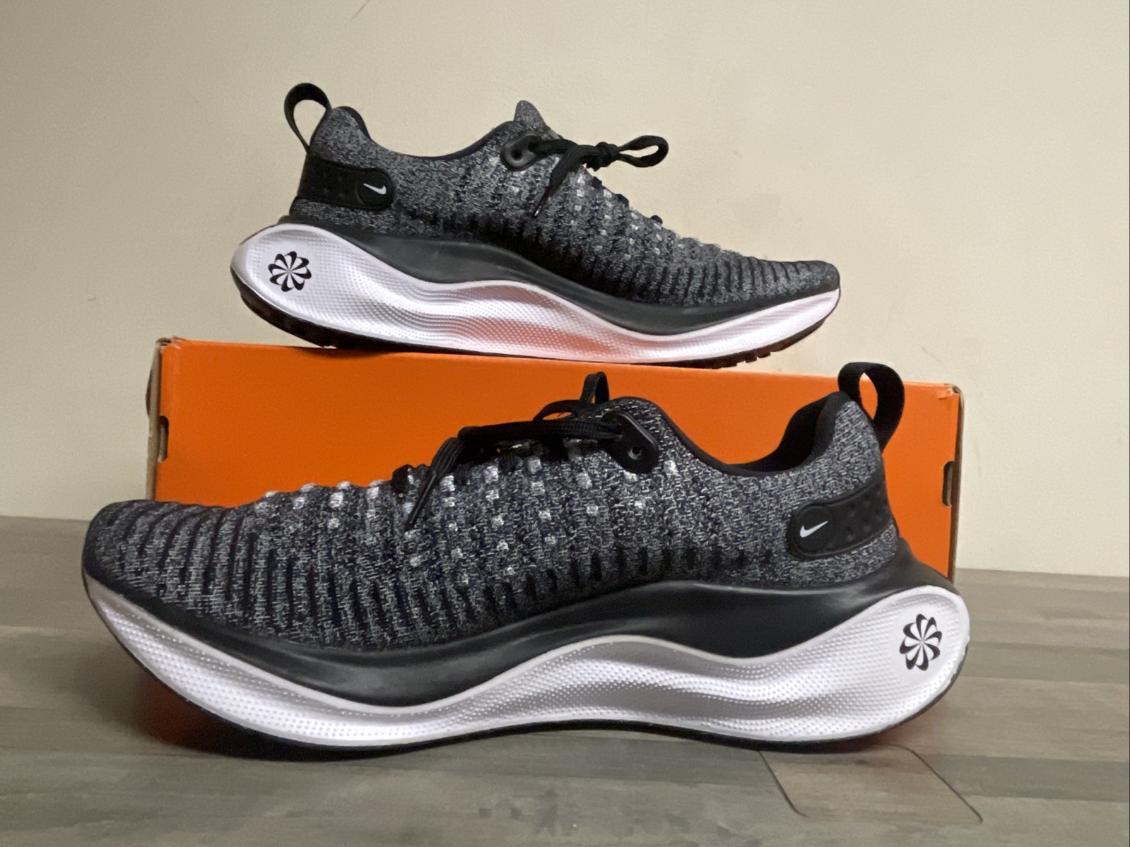 Nike React X Infinity Run 4 Oreo Black Grey White DR2670-003 Women’s Size 7 NEW