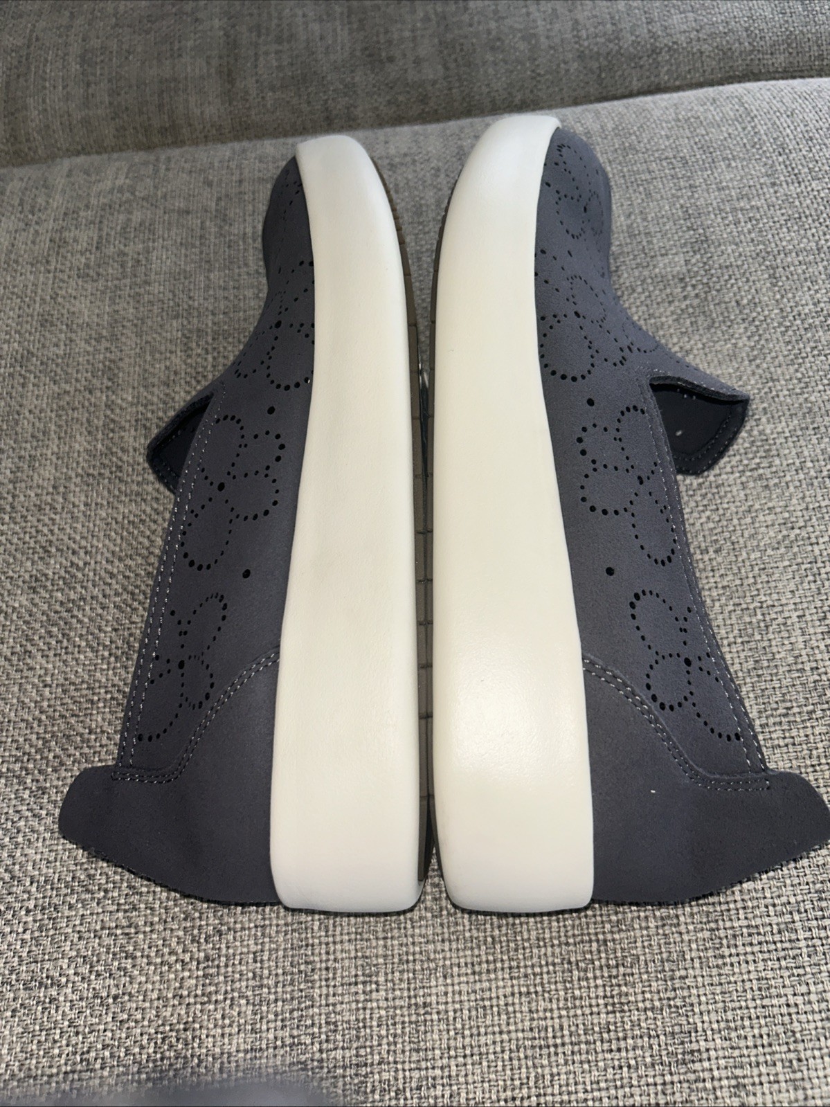 OTBT Coexist Grey Platform Sneakers Slip On Floral Perforations Women’s 8.5 M