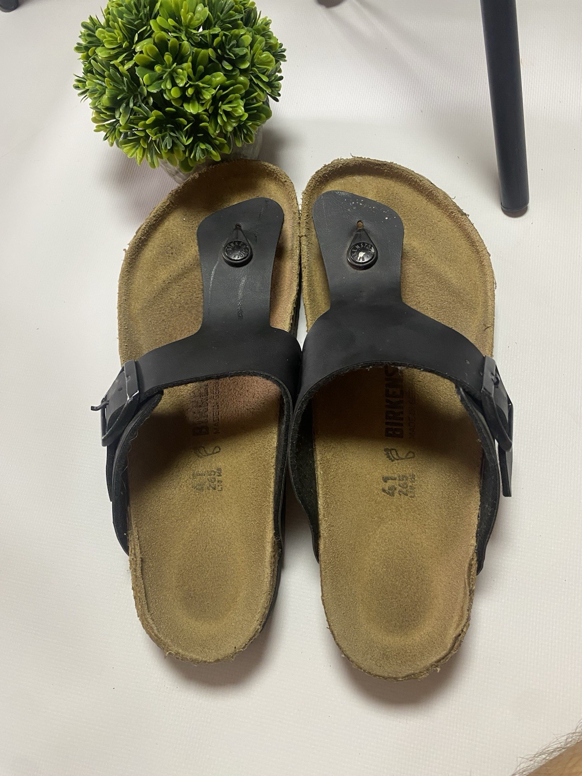 Birkenstock Gizeh Black Thong Sandals EU 41 US L10 M8 Made Germany