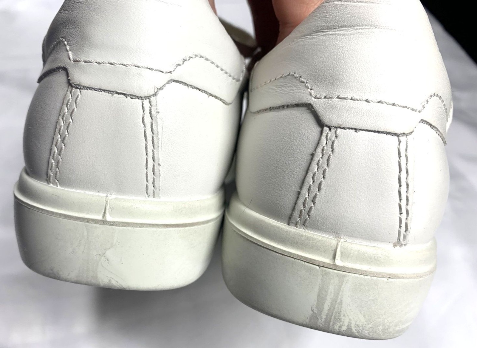 Ecco Soft Classic White Leather Sneakers Women’s Size US 10 – 10.5 EU 41