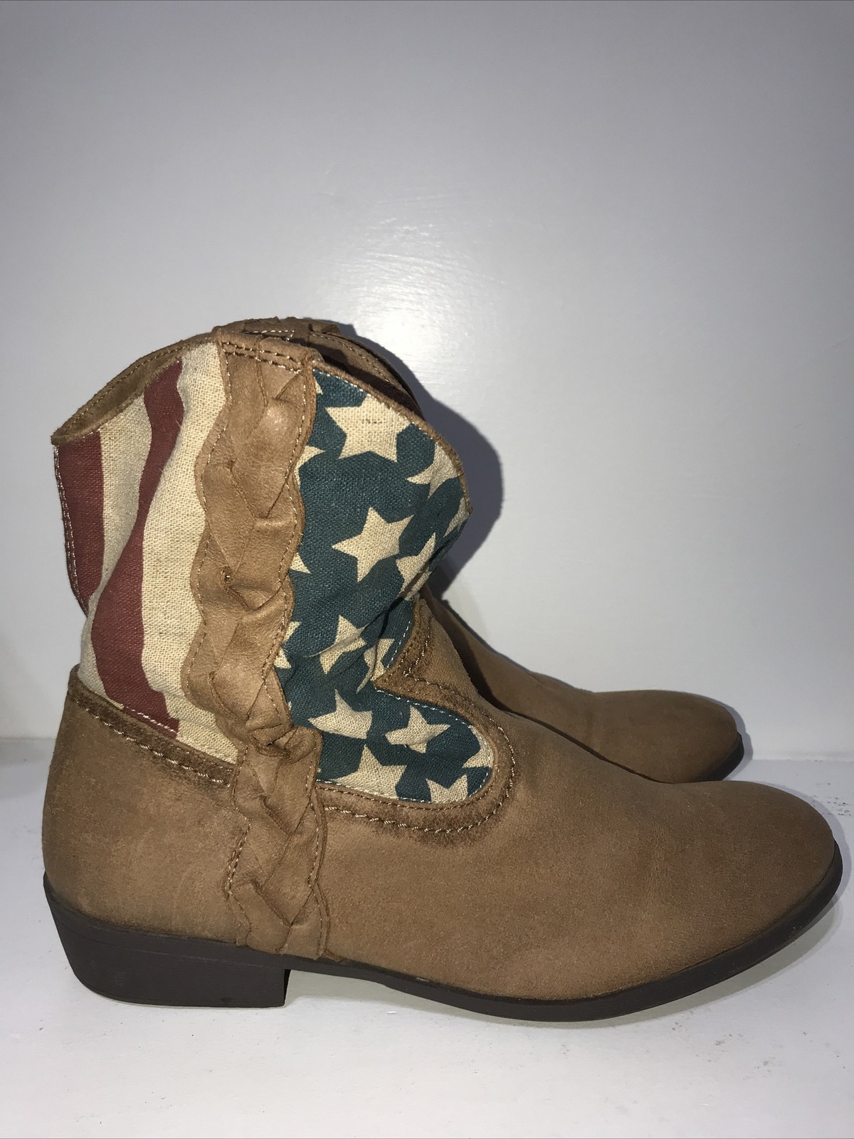 American Rag Americana Cowgirl Rodeo Bootie SZ 9/10 USA Patriotic