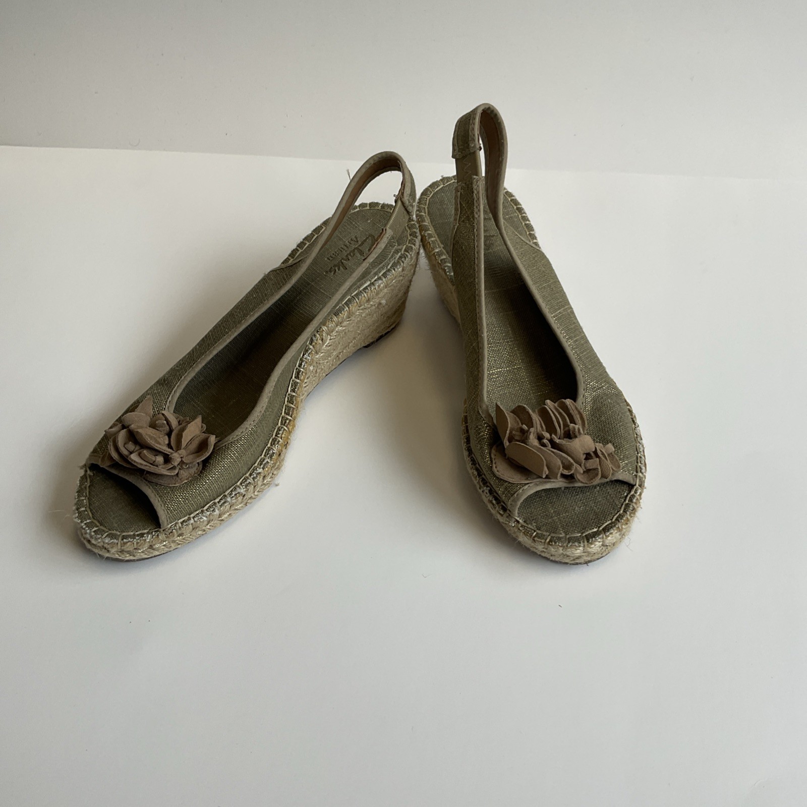 Clarks Artisan SAGE Metallic Textile & Leather Wedge Slingbacks Flower 7 M
