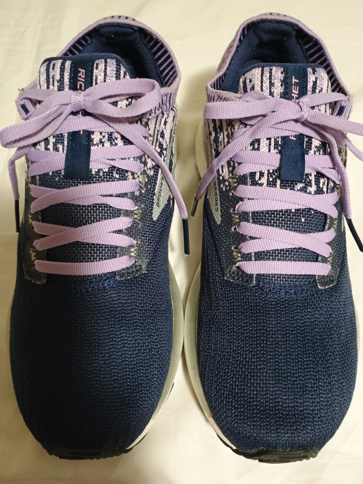 BROOKS Women’s RICOCHET🏵️sz 8.5 Medium B Running Shoes Sneakers EUR 40 – UK 6.5