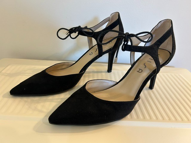 UNISA Black Strappy Lace Up High Heel Shoes with Side Cut Outs Size 11 M