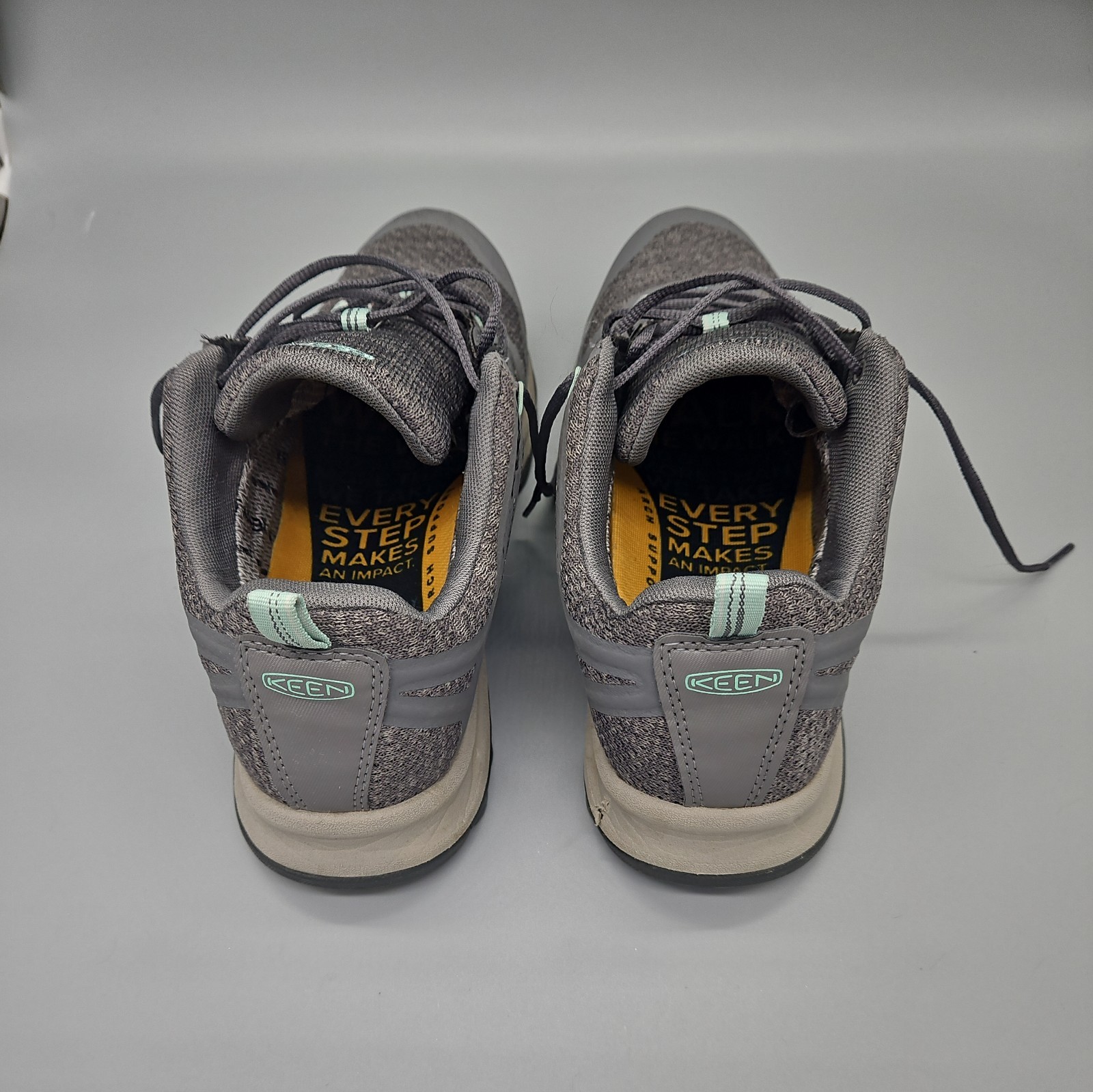 NEW Keen Terradora 2 Low Waterproof Hiking Sneaker Steel Grey/Ocean Wave Sz9.5