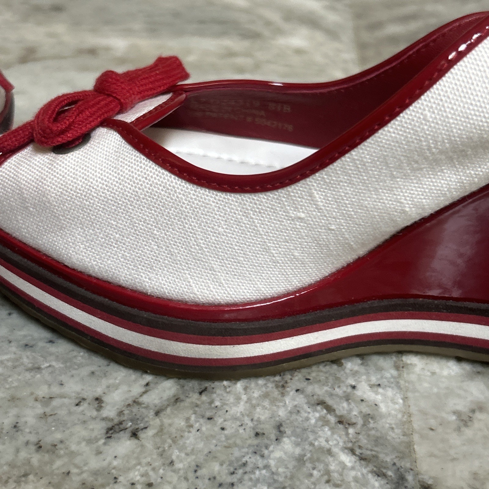 Cole Haan NikeAir G Series Air Tali WedgeRed Patent Leather Peep Toe Rare 8 1/2