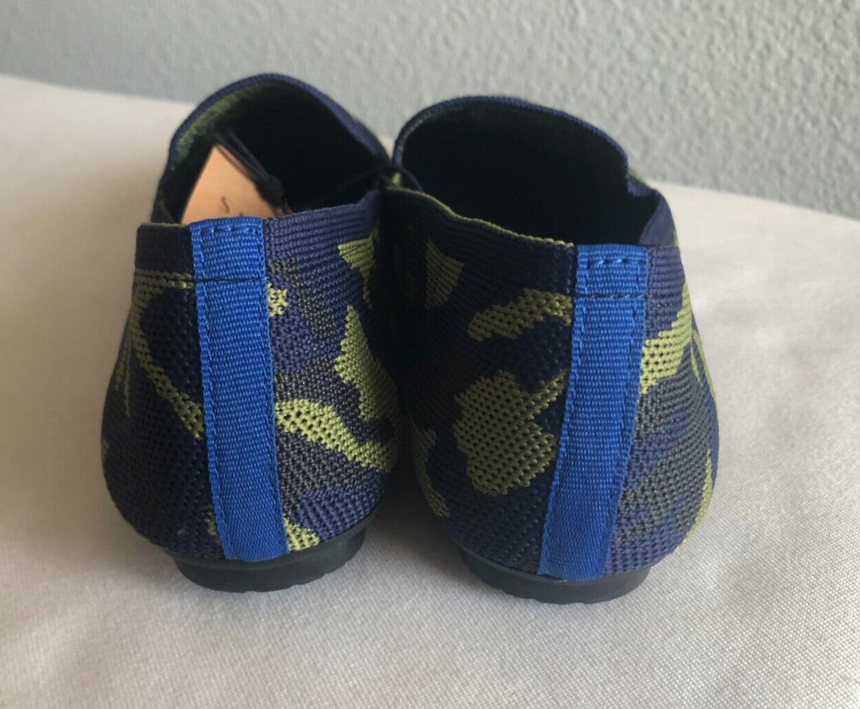 Women Camo Mesh Slip-on Flats/Shoe’s Made from Recycled Materials Size 8
