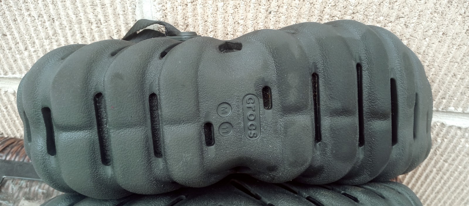 Crocs Echo Clog Unisex Black Men’s Sz 9 Women’s Sz 11 Adjustable Turbo Strap