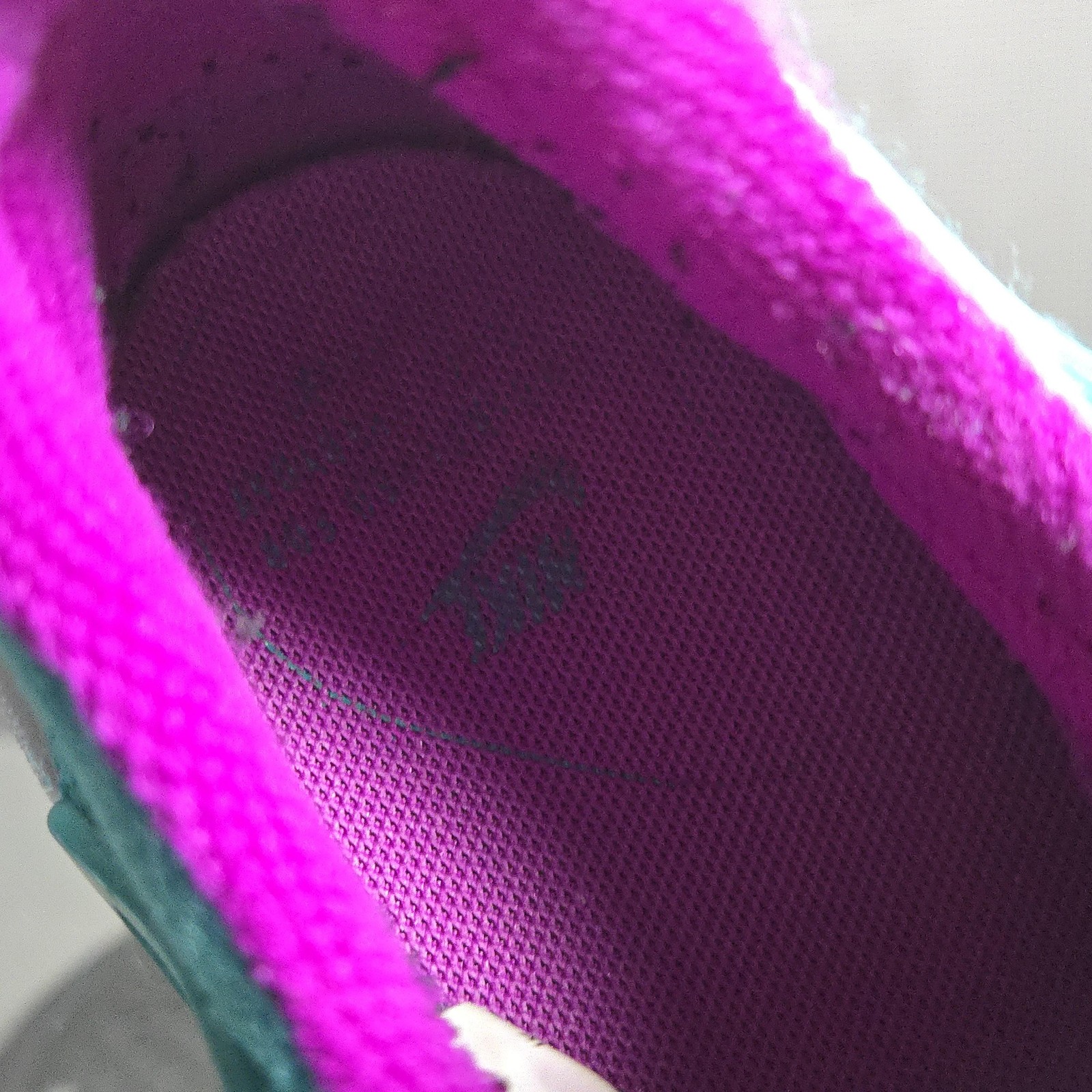 Nike Sock Dart Shoes Womens Size 8 Blue Teal Mesh Slip On Sneakers 848475-301