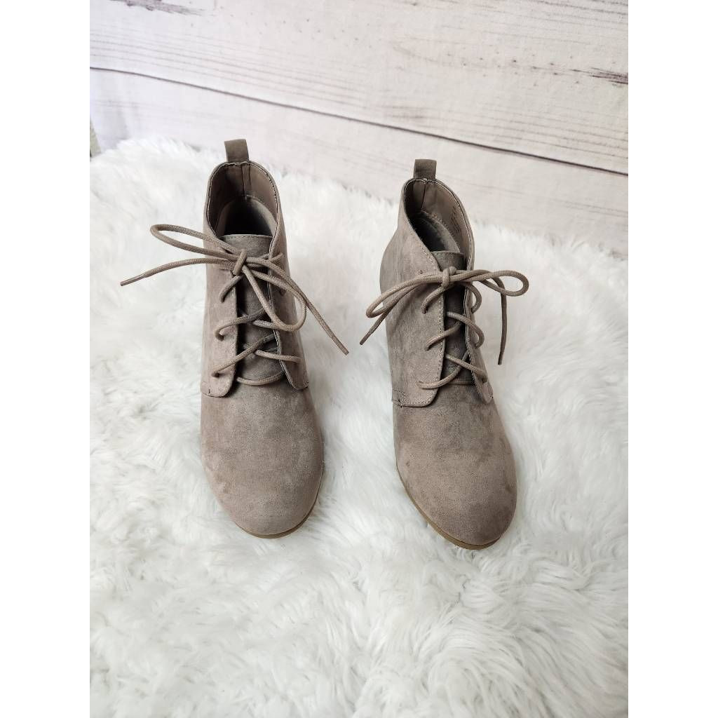 New Directions Womens Camden Wedge Booties Brown Pull Tab Ankle Lace Up 8.5 M