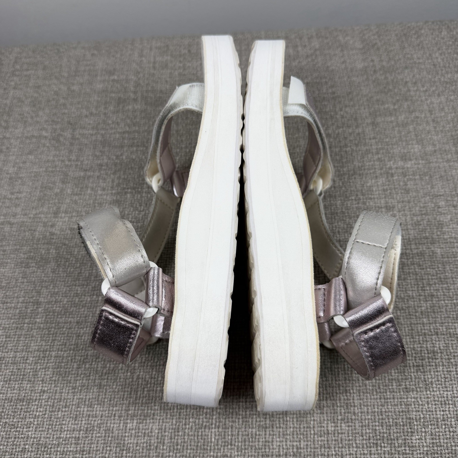 Women’s Teva Midform Universal Shimmer Sandal White Metallic Pearl Multi Size 7