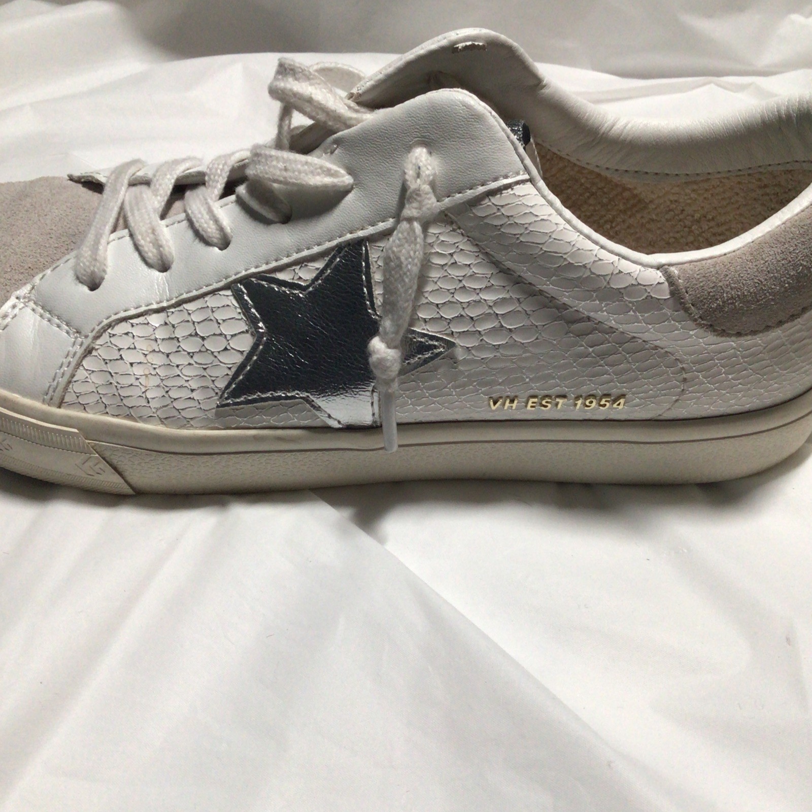 Womens Vintage Havana Silver Snake Sneaker with greige suede-like fabric size 10