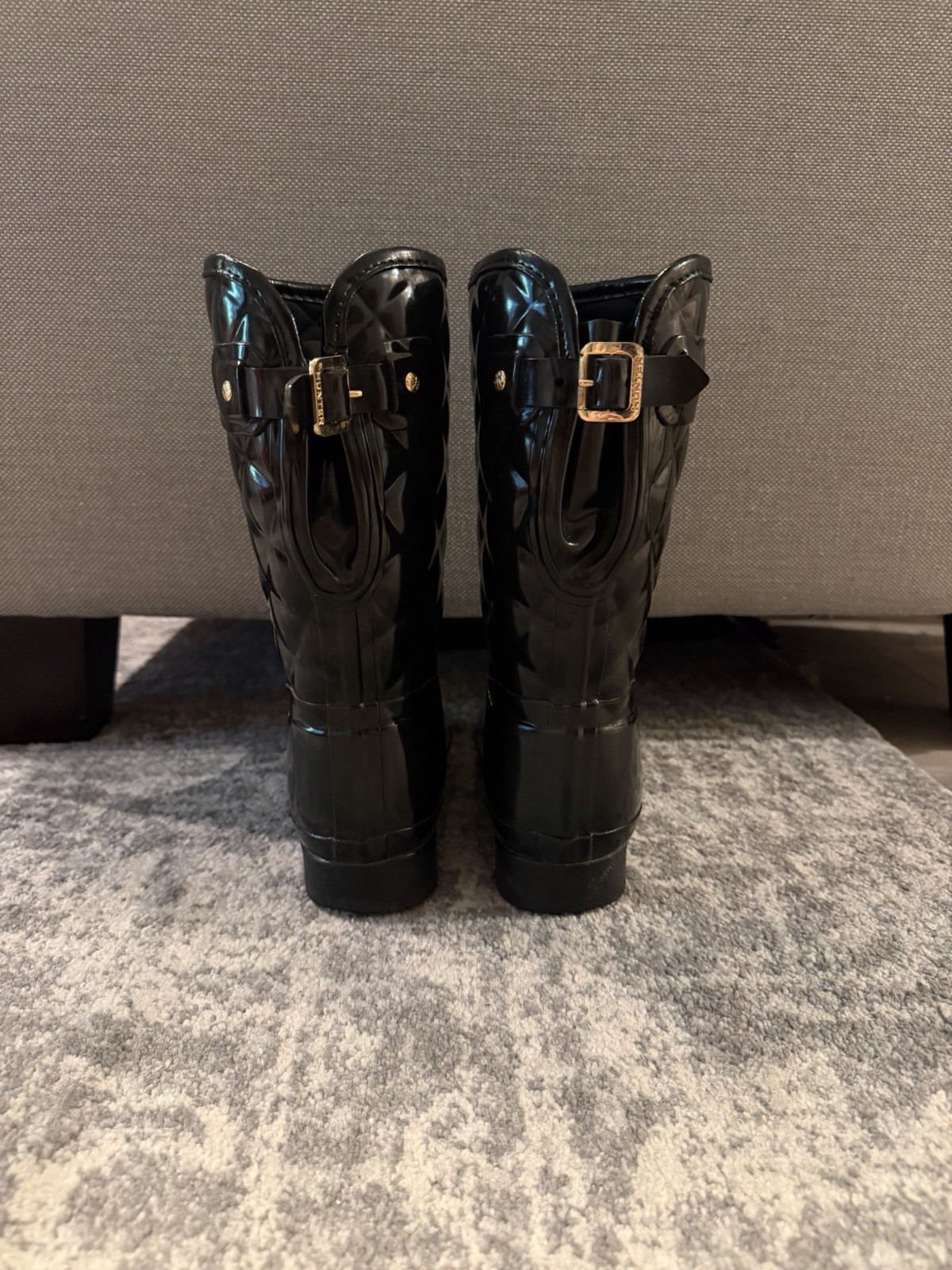Hunter Refined Gloss Quilt Short Women’s Black Quilted Waterproof Rain Boot 7