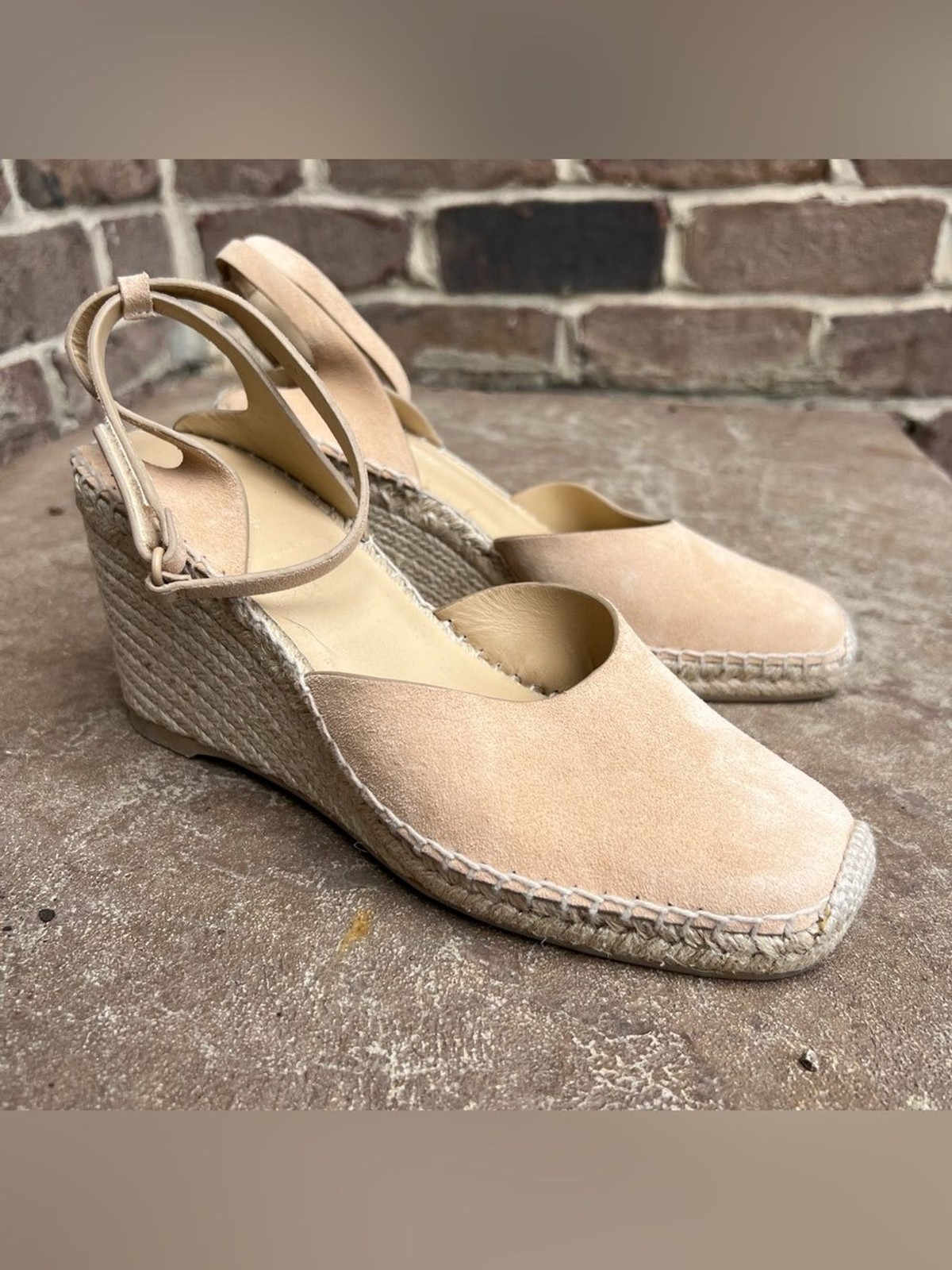 NEW Vince Cecilia Ankle Strap Espadrille Wedge Suede Sz 9