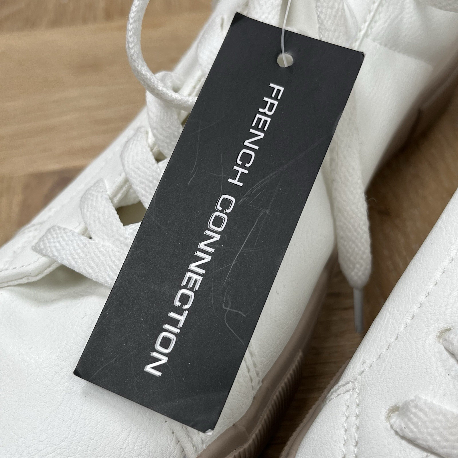 French Connection Becka Womens Sneakers White/Cream Size 8.5 New Streetwear Shoe