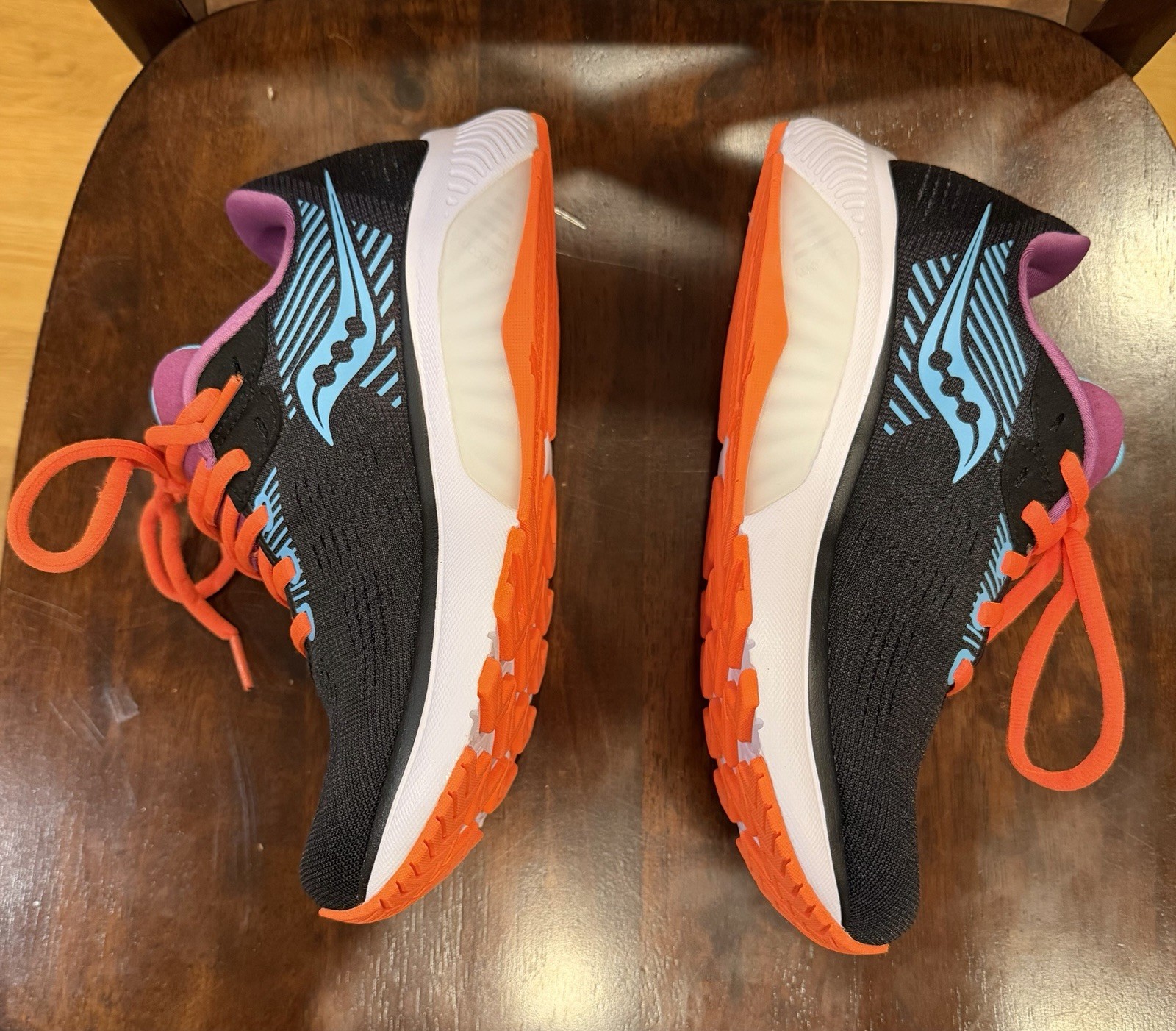 Size 5 – Saucony Guide 14 Future M