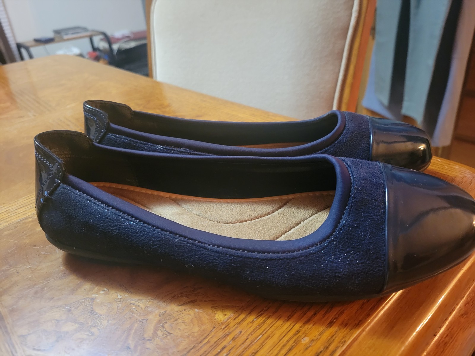 Lite Wght Comfy Business Casual Flats. Good Souls By Catherines Sz 10-Wide.