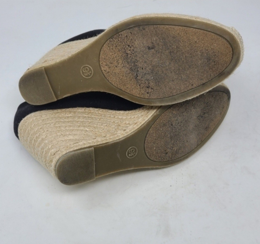 MERONA Canvas Slip On Espadrille Wedge Heels Women’s Size 9.5