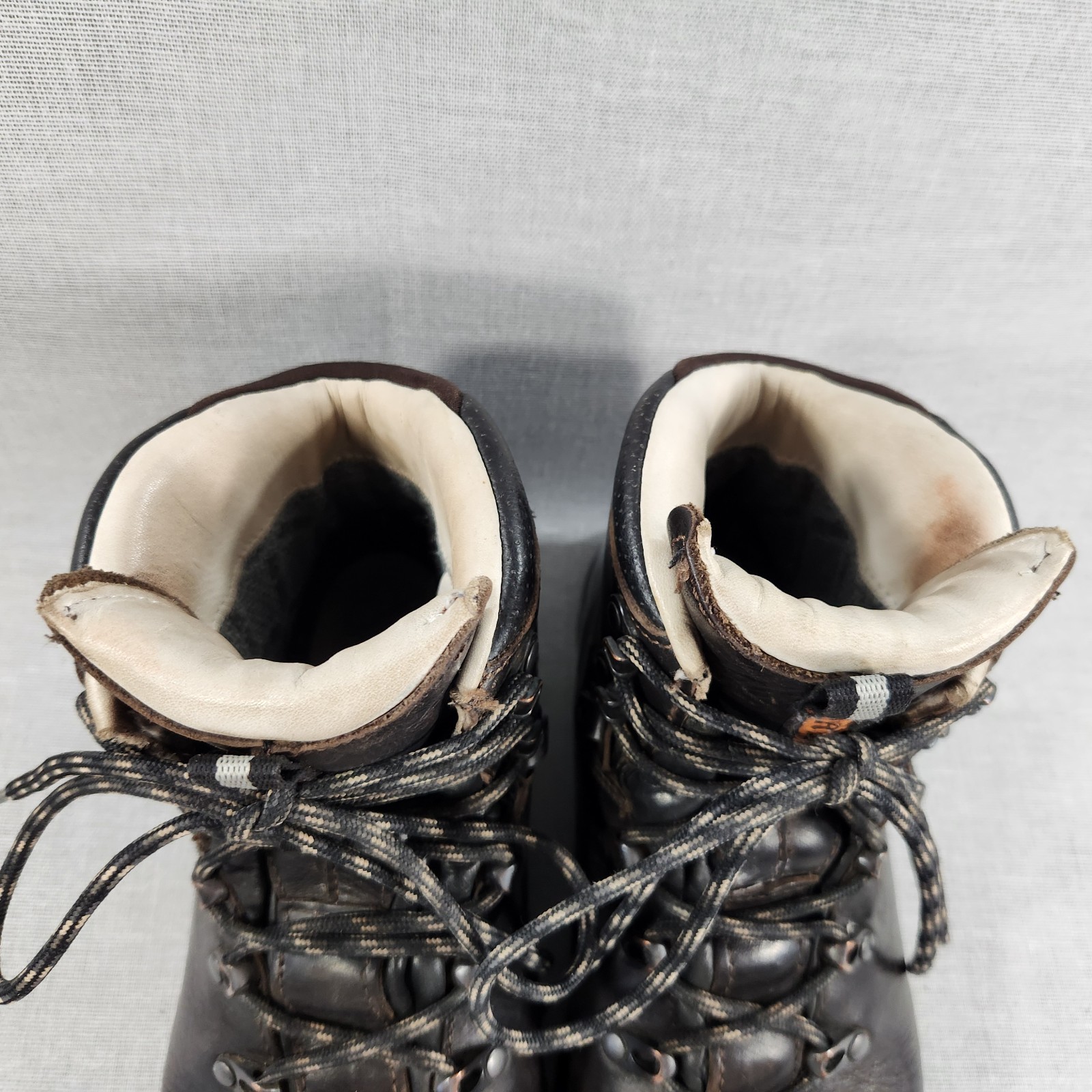 REI Spirit III GTX Brown Leather Lace Up Womens Size 7 Hiking Ankle Boots Shoes