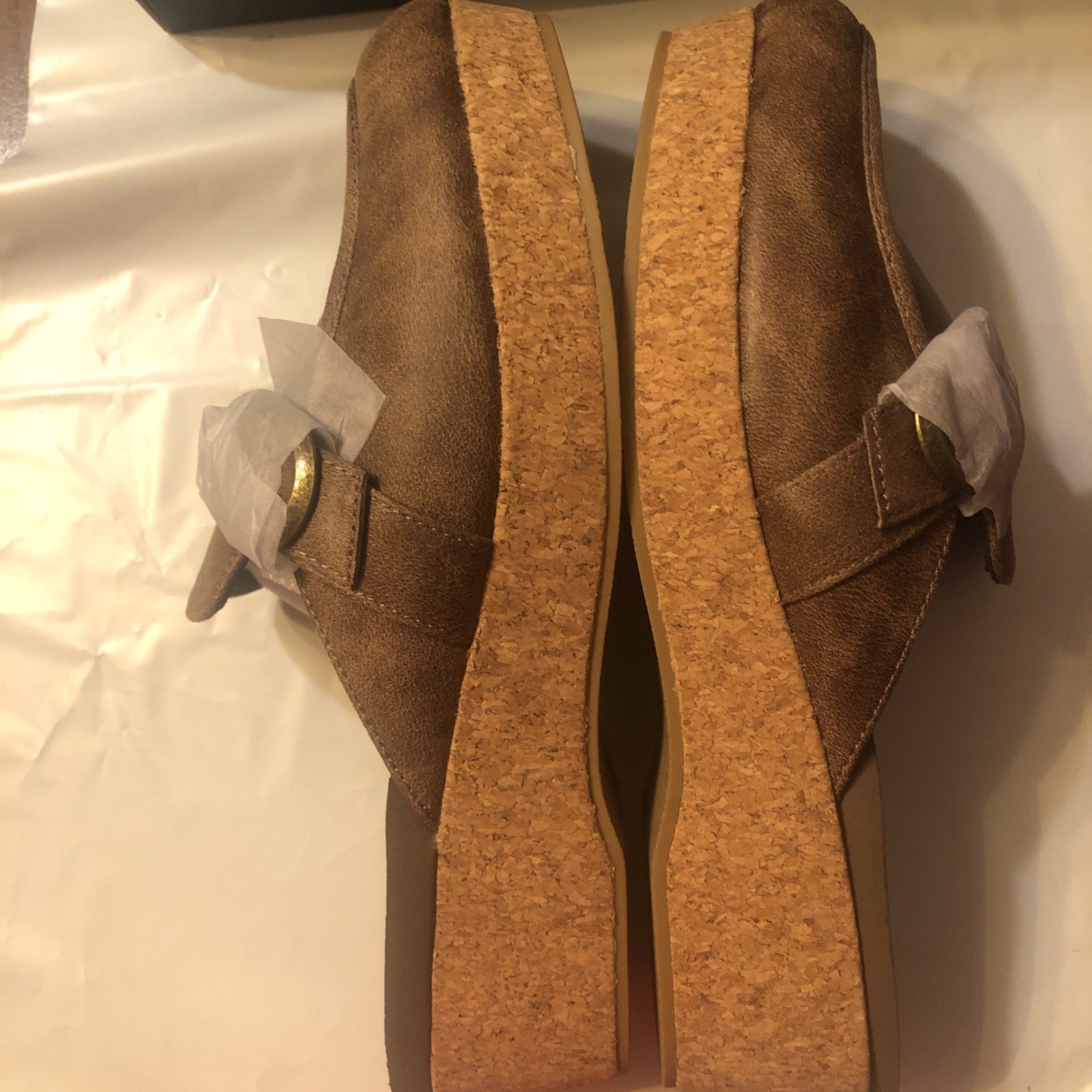 Corkys Taupe Women’s Shoes All get out Sz8 Brand New.