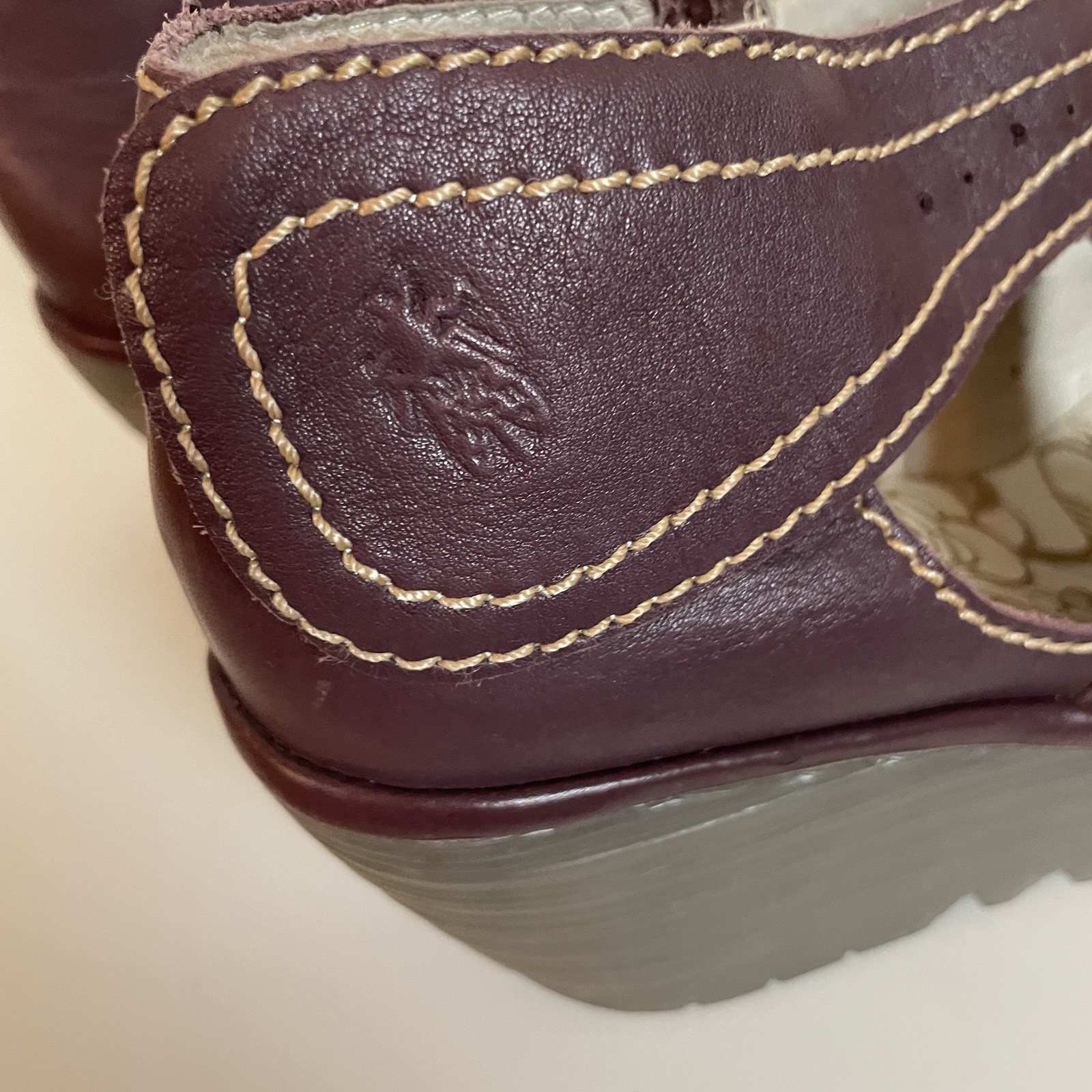 Fly London 39 Size 8.5 Yepe Wedge Pumps Shoes Dusty Plum Purple Leather