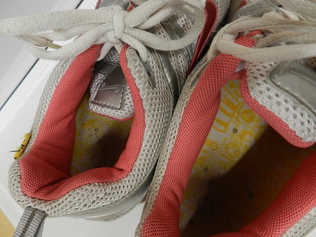 Nike Shox Womens CrossFit White Silver Pink Shoes 317421-161 Size 8