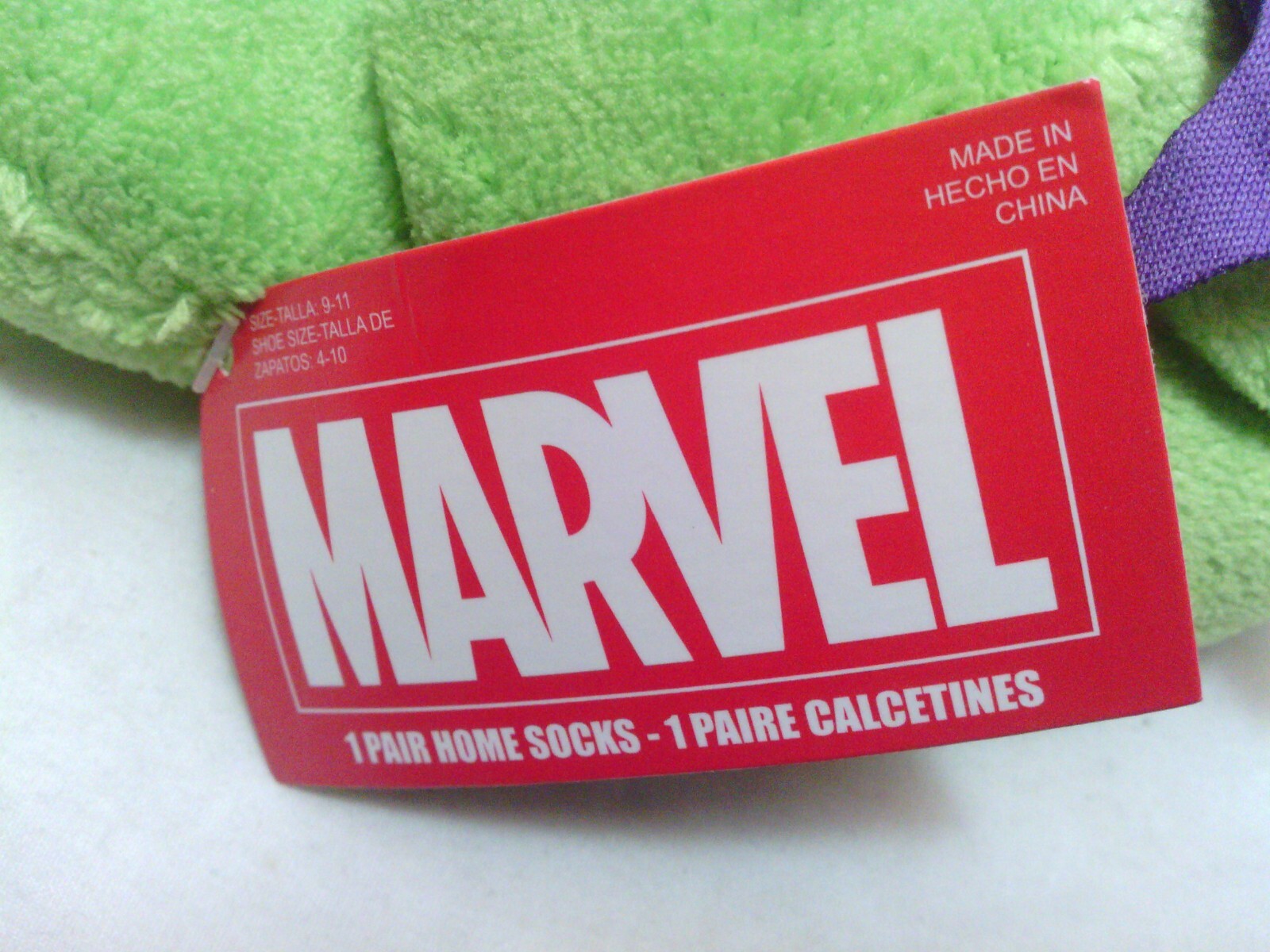 NWT Womens Marvel Incredible HULK Slipper Socks – Size 9-11 Fits Shoe Size 4-10.