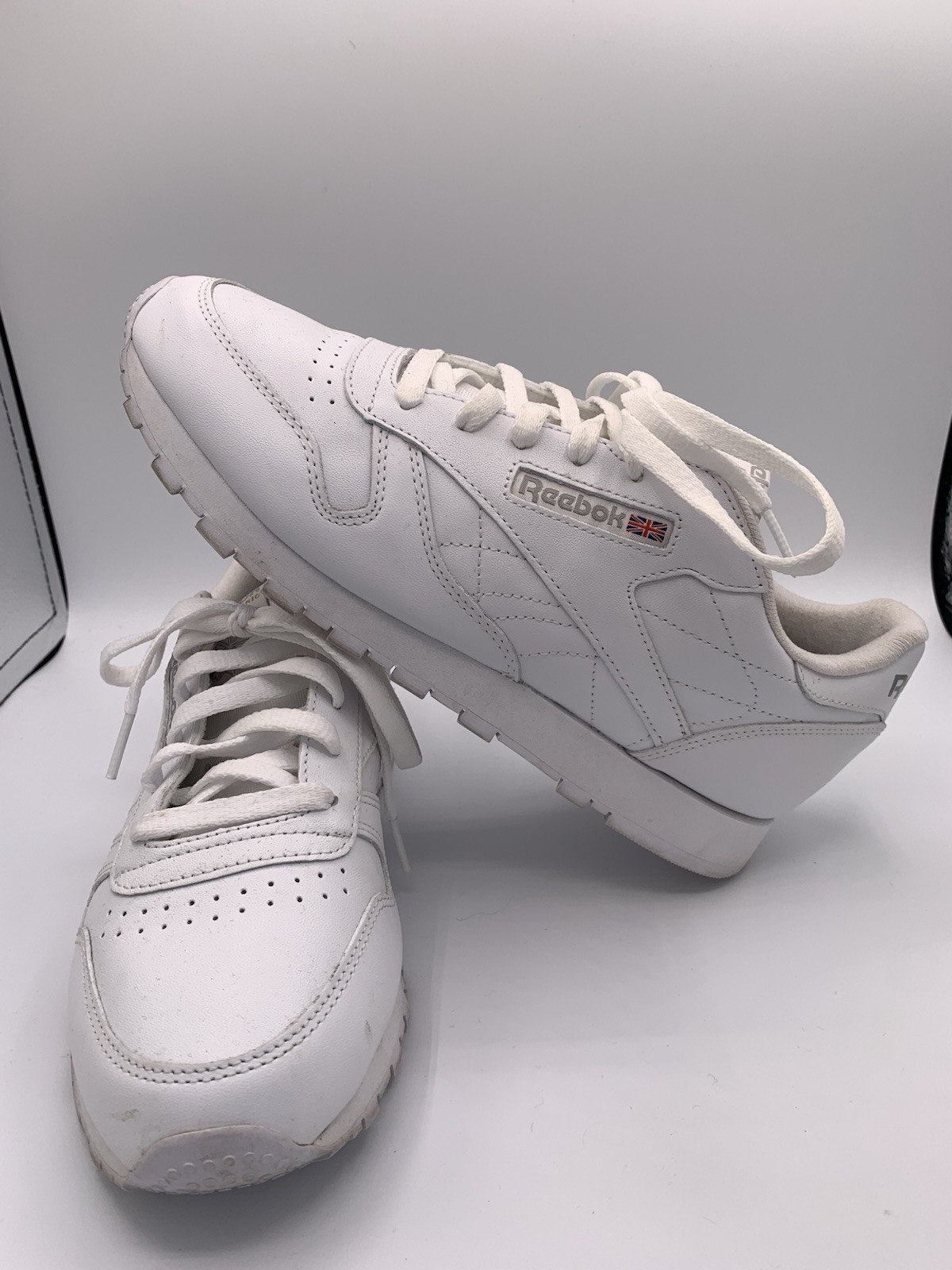 Reebok Classics Women’s Lace Up Sneaker Princess White Size 9.5