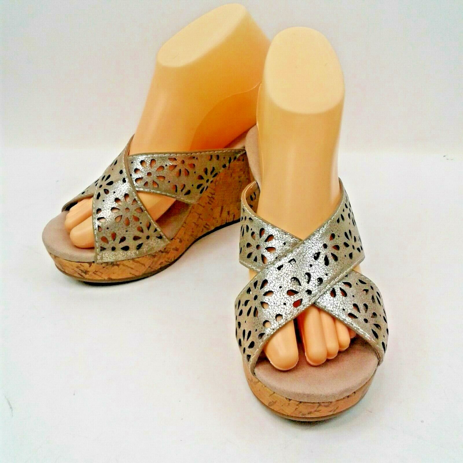 Rampage Womens Silver/Cork 3.75″ Wedge Heels Mules/Slides Size 3.25 Wx8.75 Long