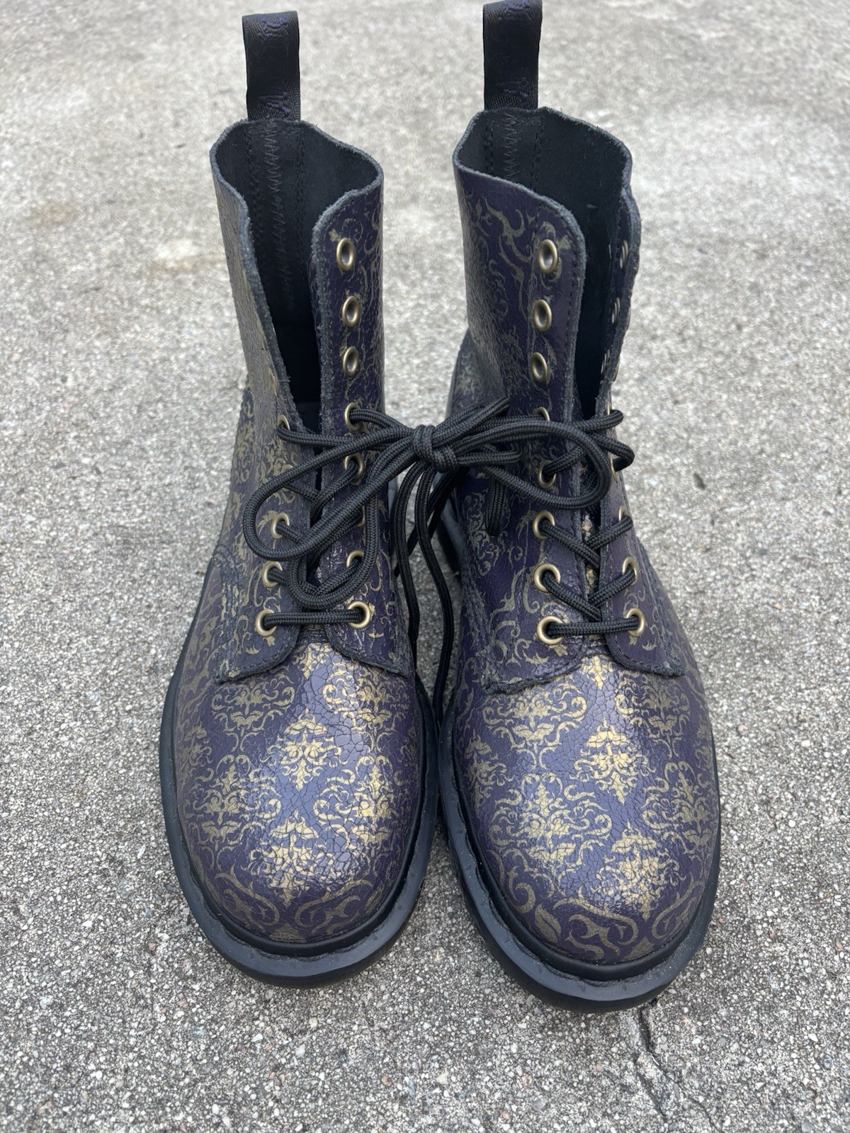 Dr. Martens Pascal BQ Damask Purple/Gold Canvas Lace-Up Ankle Combat Boot US 8