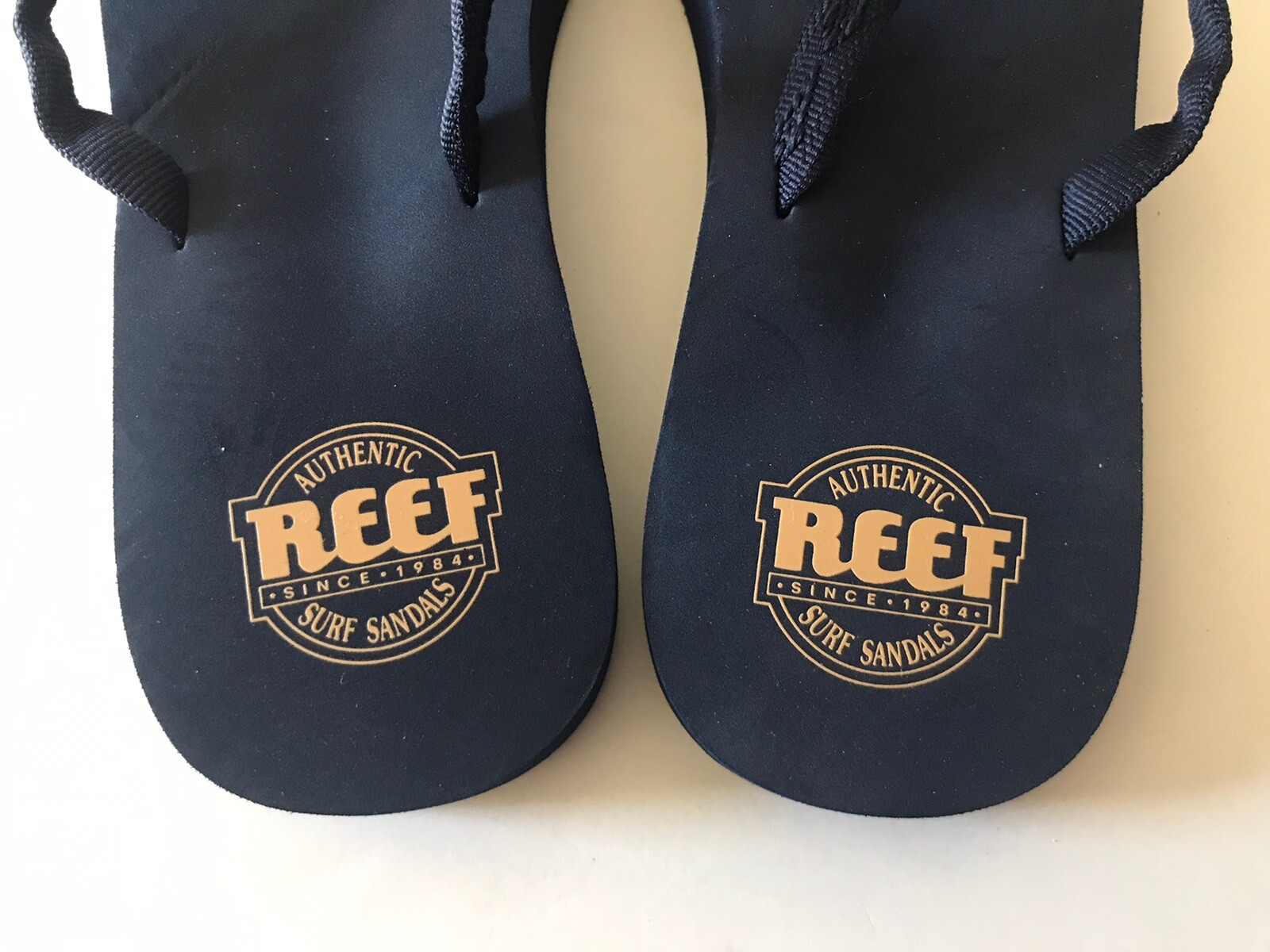 WOMEN’S REEF NAVY BLUE/NAVY BLUE GINGER BEACH/POOL FLIP FLOP SANDALS SIZE 10 NWT