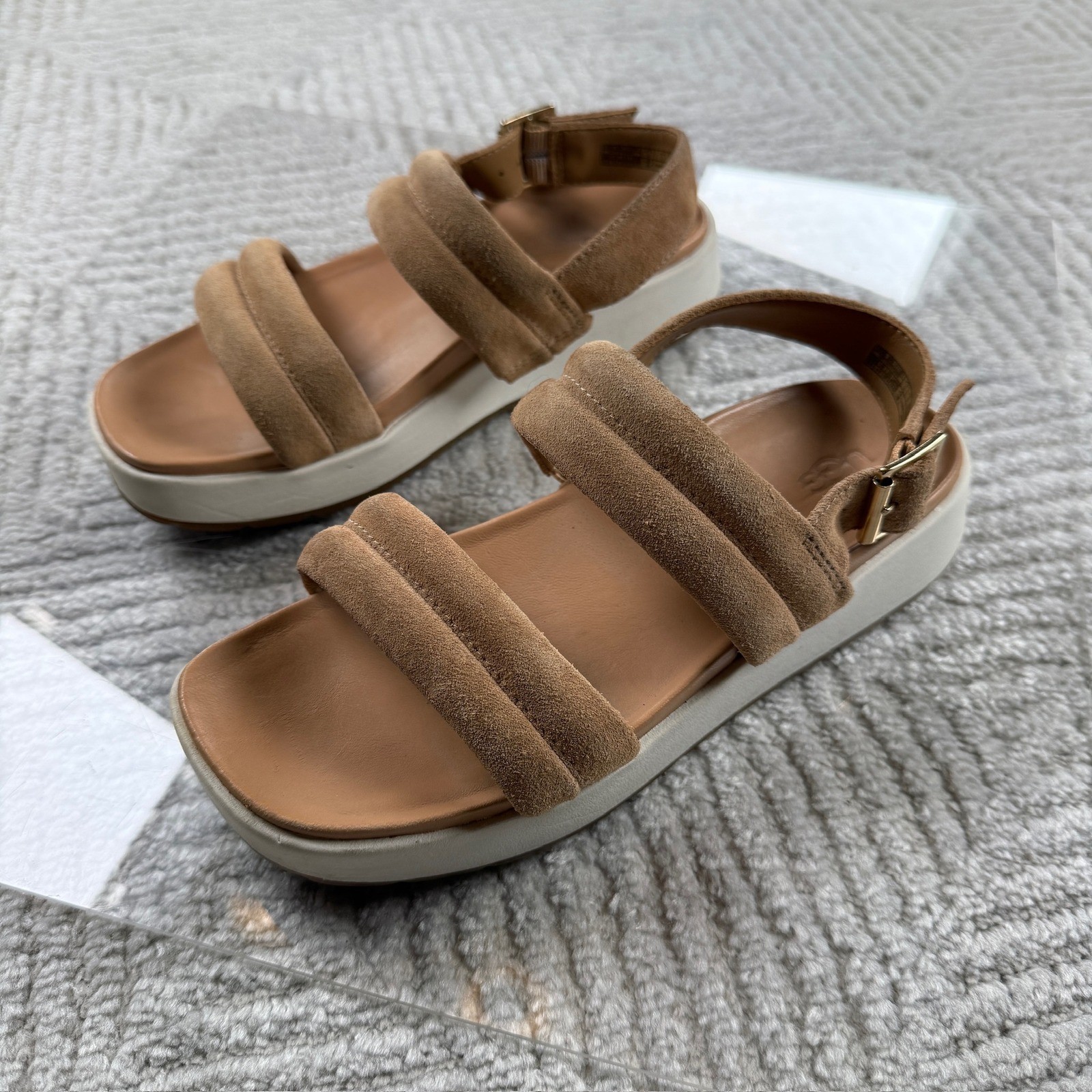 UGG Lynnden Sandals Women’s 6.5 Chestnut Suede Boho Festival Indie Hippie Retro