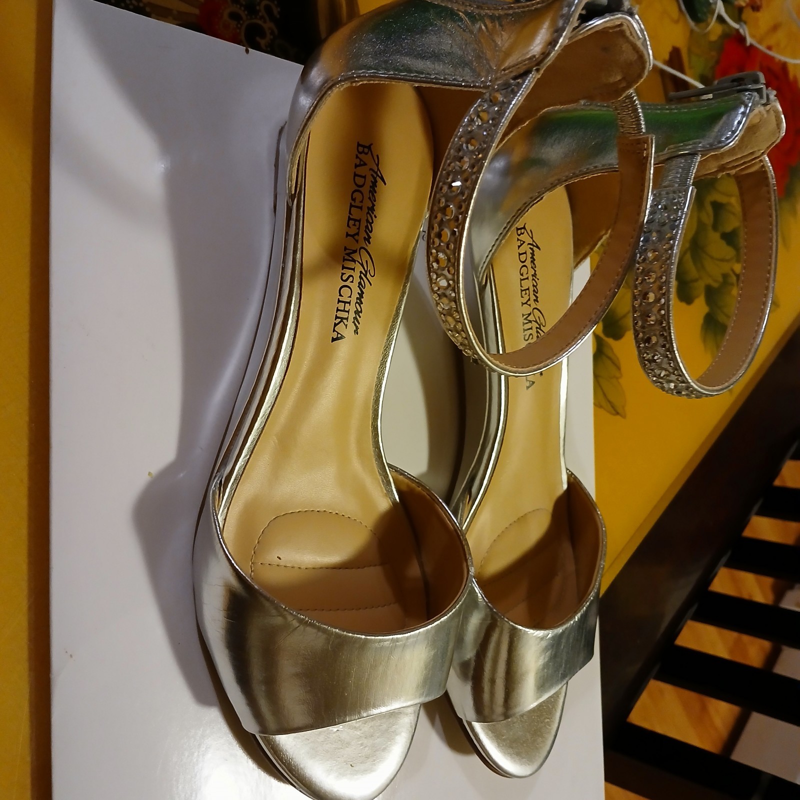 Badgley Mischka 6 1/2 Metallic Rhinestone Ankle Strap Sandles Back Zipper