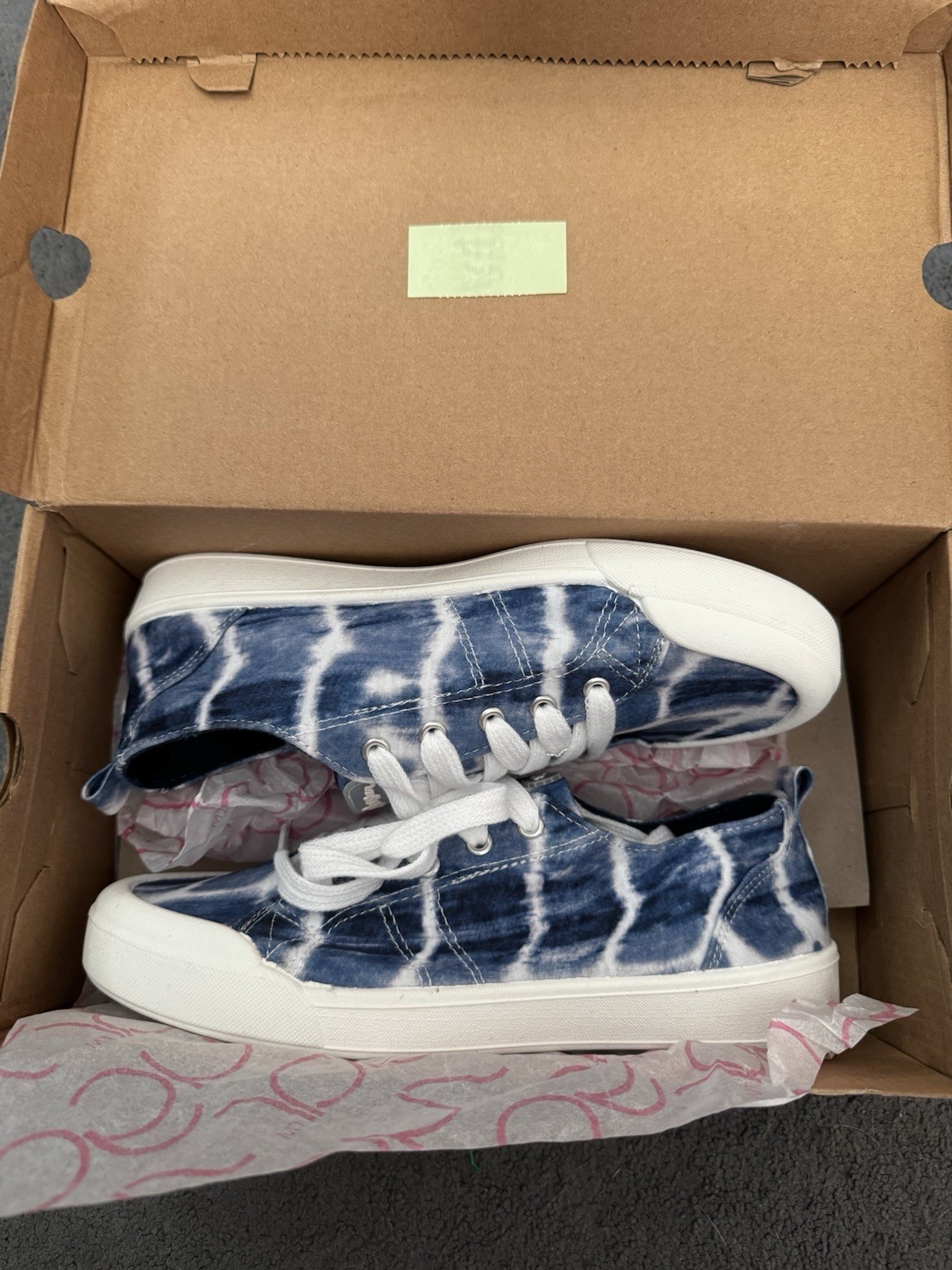 Sugar Festival Navy Tie Dye Sneakers Womens Size 7 Canvas Lace Up Shoes Box