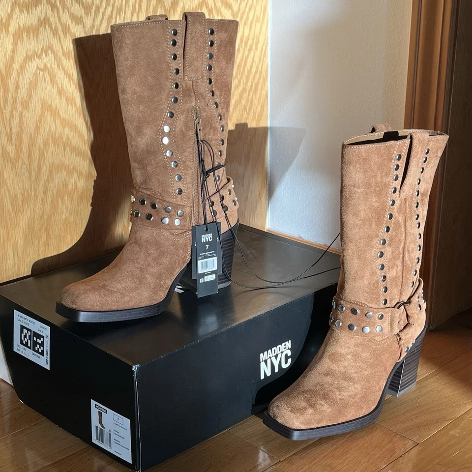 Steve Madden NYC Tan Suede Studded Boots Square Toe Size 7 New With Box