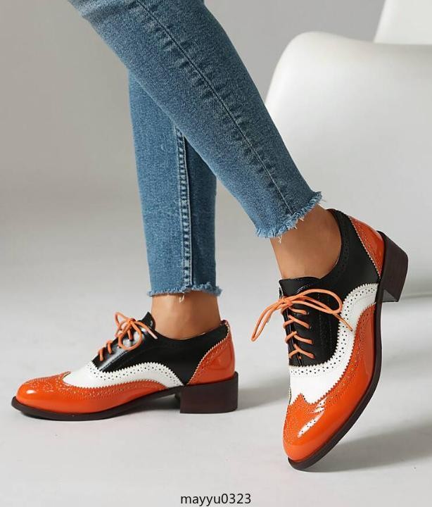 Retro Womens Brogue Pumps Shoes Lace Up Wing Tip Casual Fashion Flat Oversize