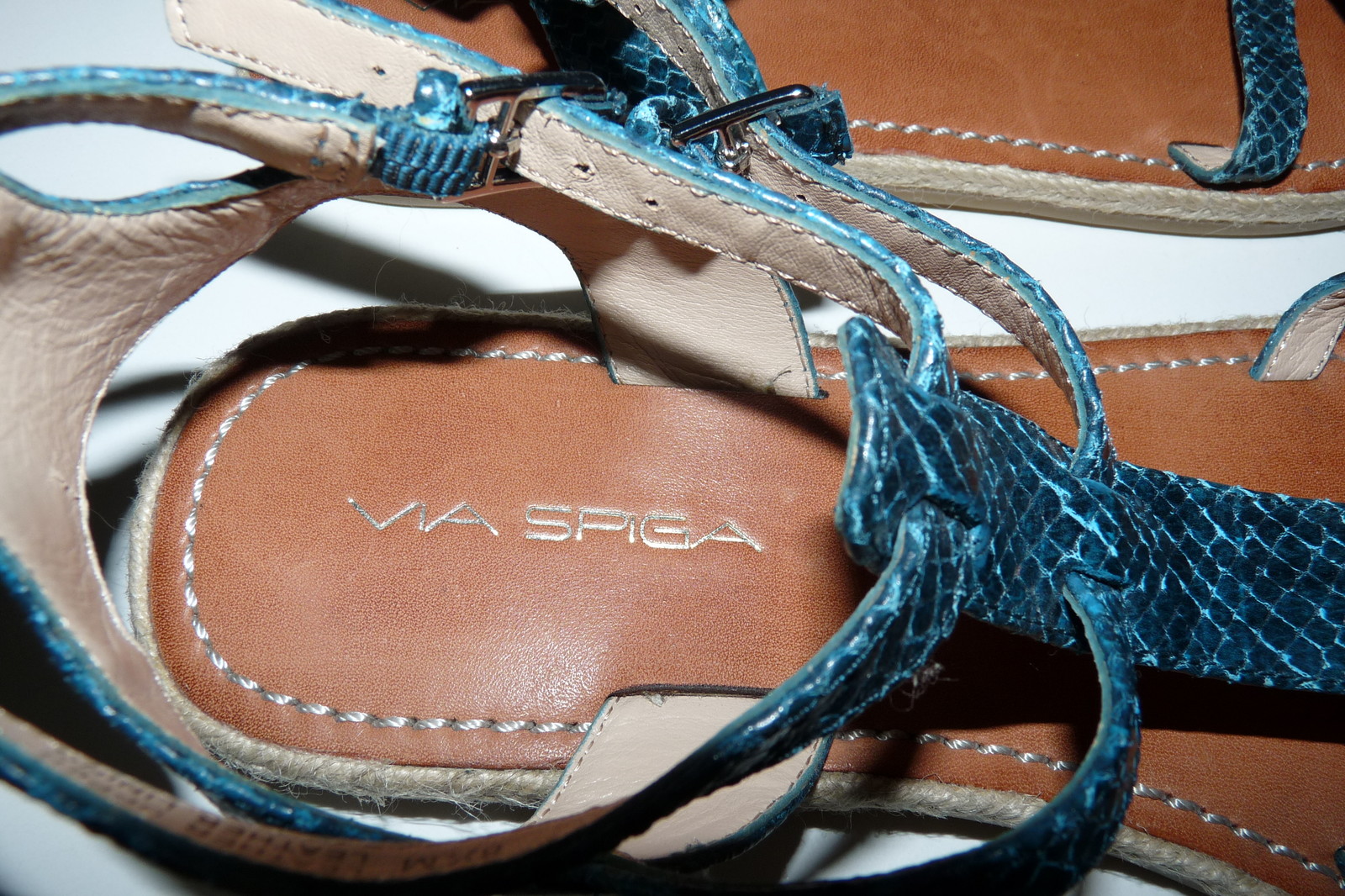 VIA SPIGA GREEN LEATHER SNAKE PRINT SANDALS FLAT GLADIATOR SZ 8.5