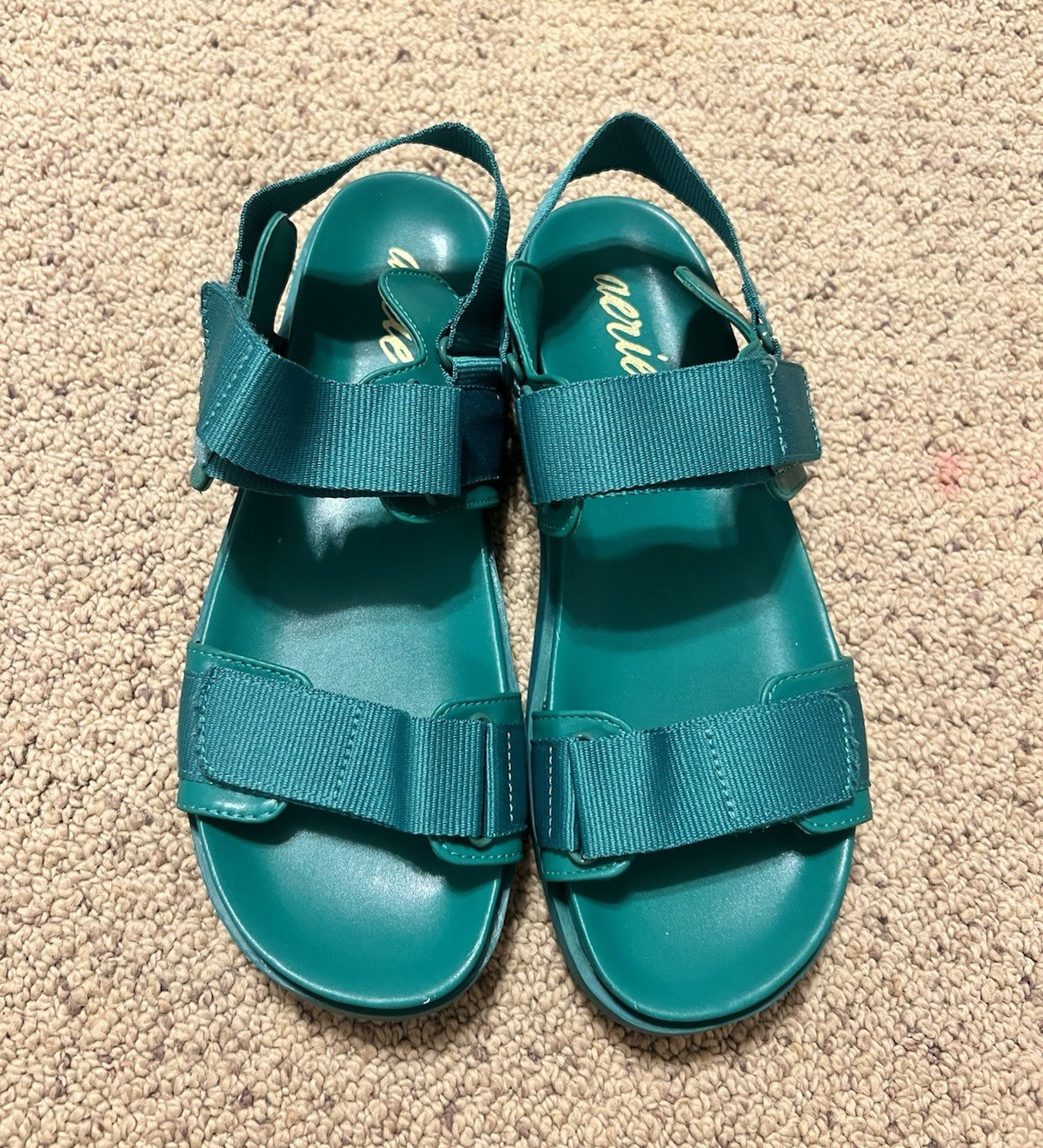 Aerie Green Strappy Sandals Unisex Adults US 10 Hook & Loop Adjustable Buckle
