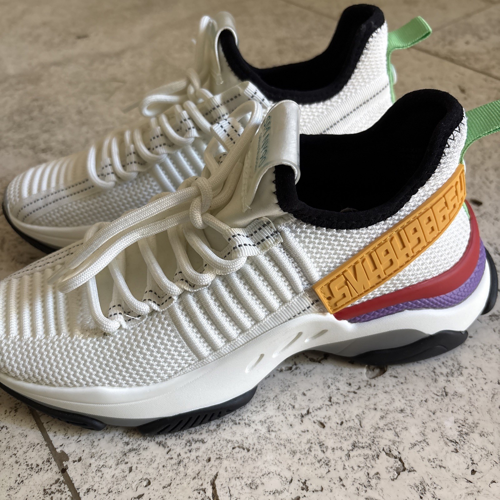 NEW Steve Madden SM NY90 Women’s 7.5M Sneakers White Colorful