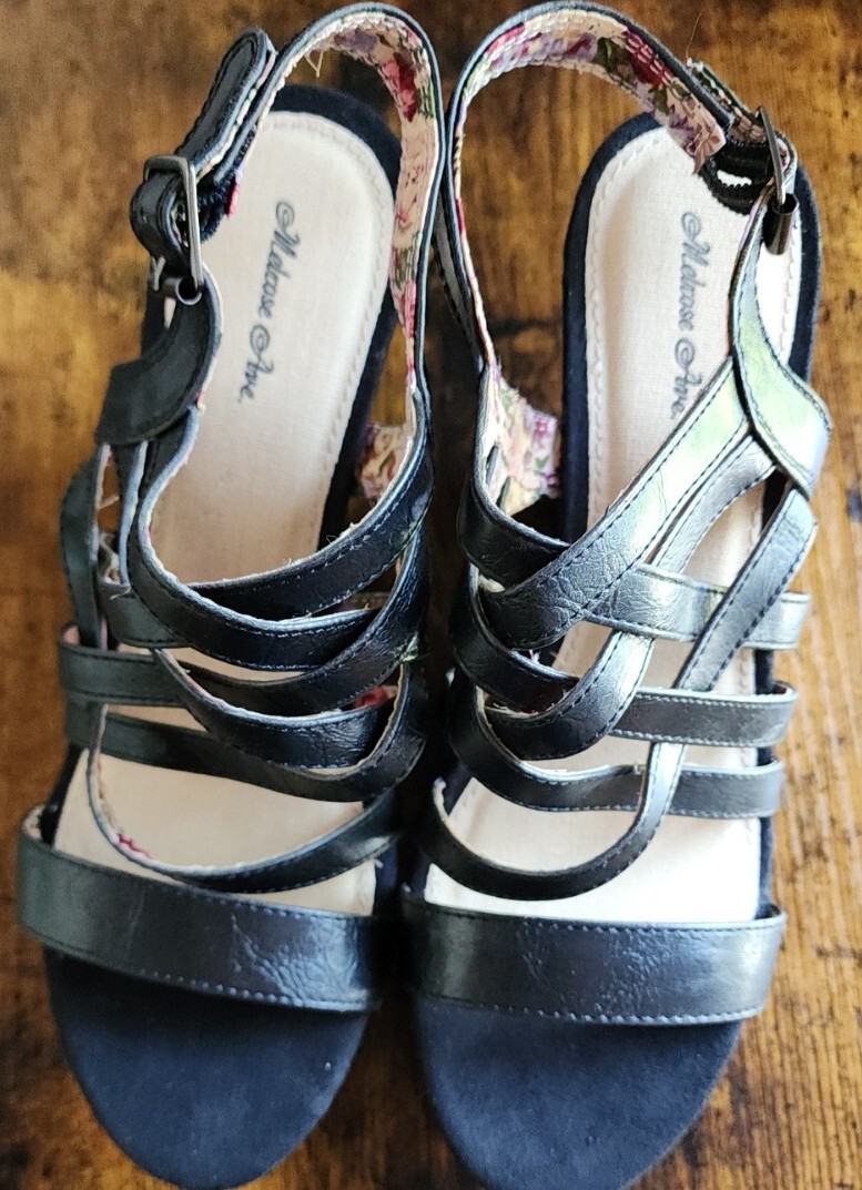 MELROSE AVE ~ Ladies’ Size 8 1/2 ~ HERMOSA ~ 4.25″ Wedge Sandal ~ 1.75″ Platform