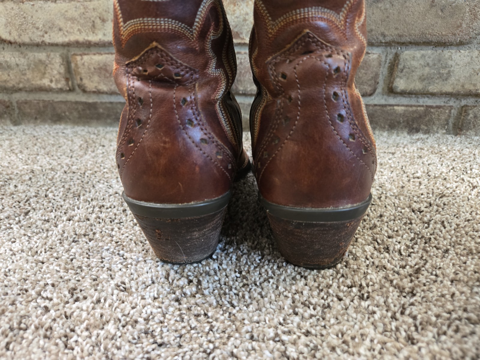 Ariat ATS Brown Leather Western Cowboy Boots Womans Sz 9.5B 10005908 Snip Toe