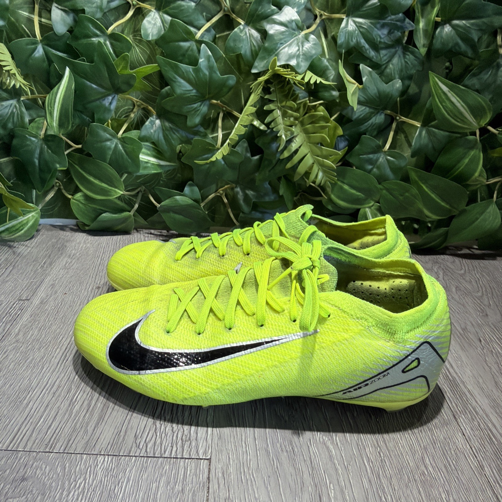 Nike Jr Zoom Mercurial Vapor 16 Pro Kids FG Low Soccer Cleats Sz 4Y HF5448-700