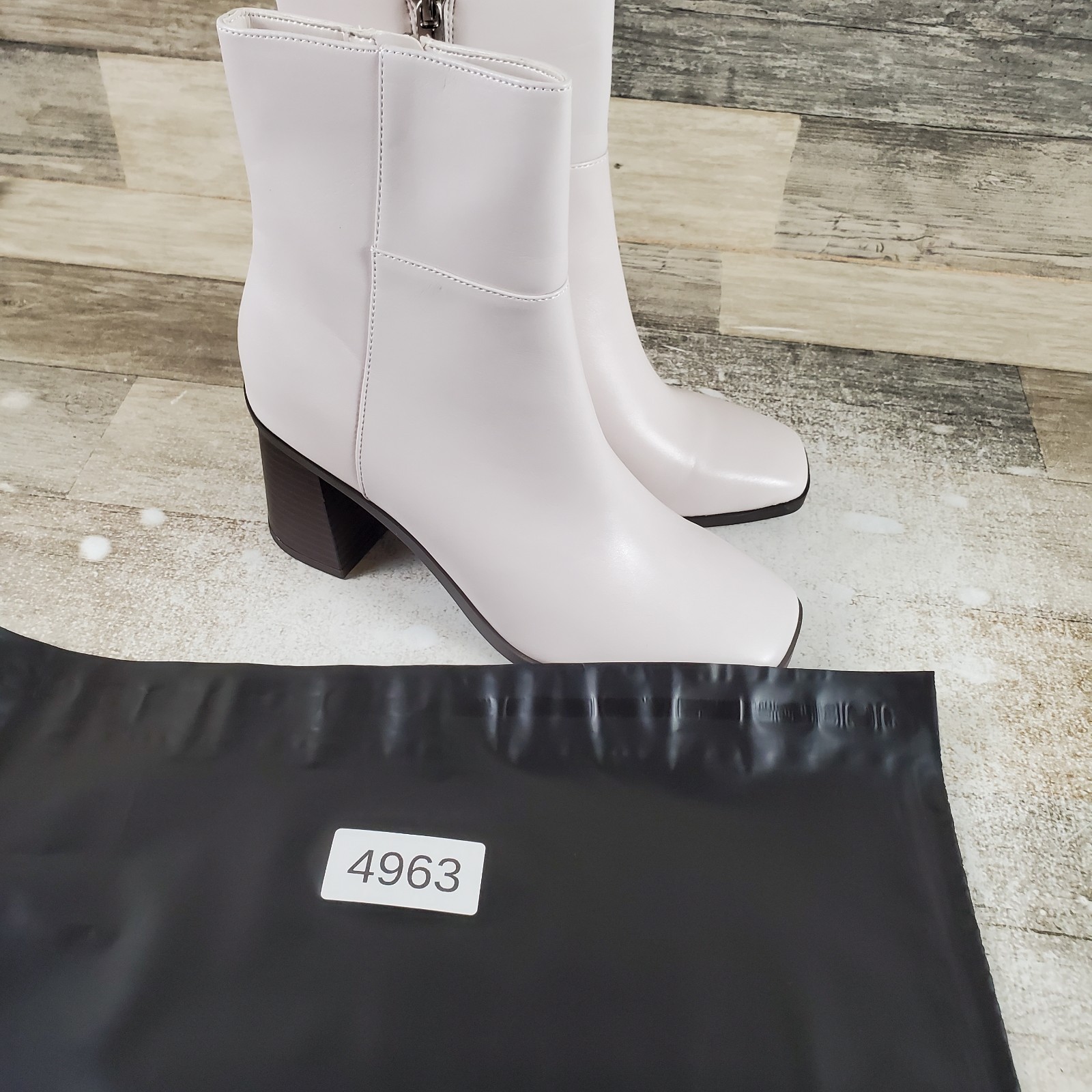 Bandolino Mayi Womens Boots Sz 5 M Cream Leather Side Zip Square Toe Block Heel