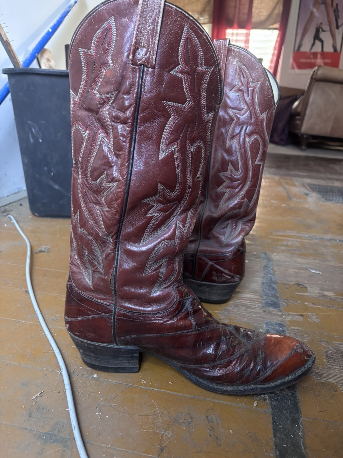 Vintage Tony Lama Eel Skin Western Boots Mens 11 D Red Burgundy Cowboy