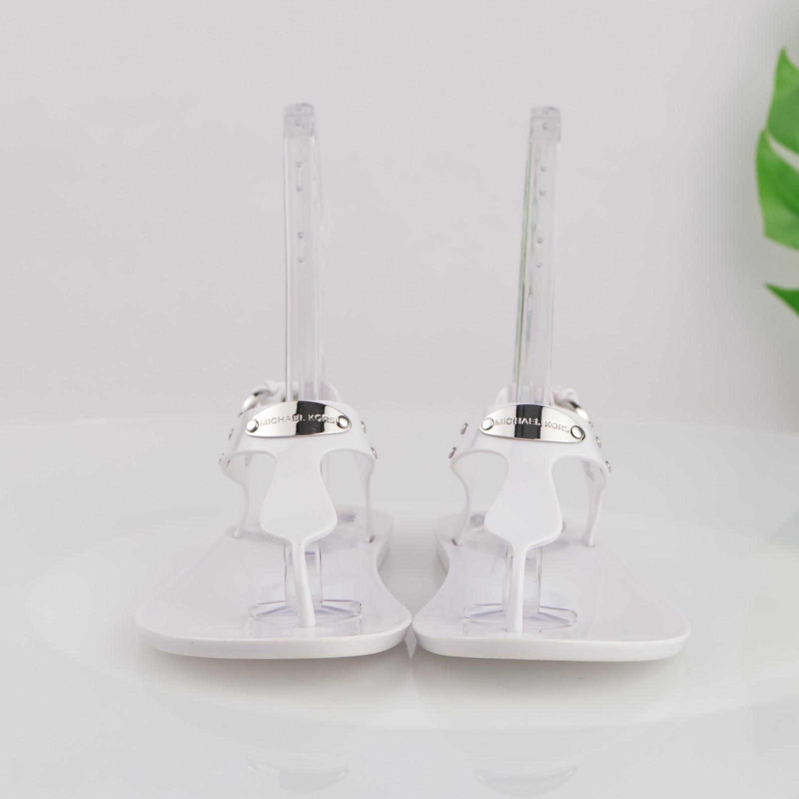 Michael Kors Womens MK Plate Sandals Size 7 White PVC Slingback Thong Beach Pool